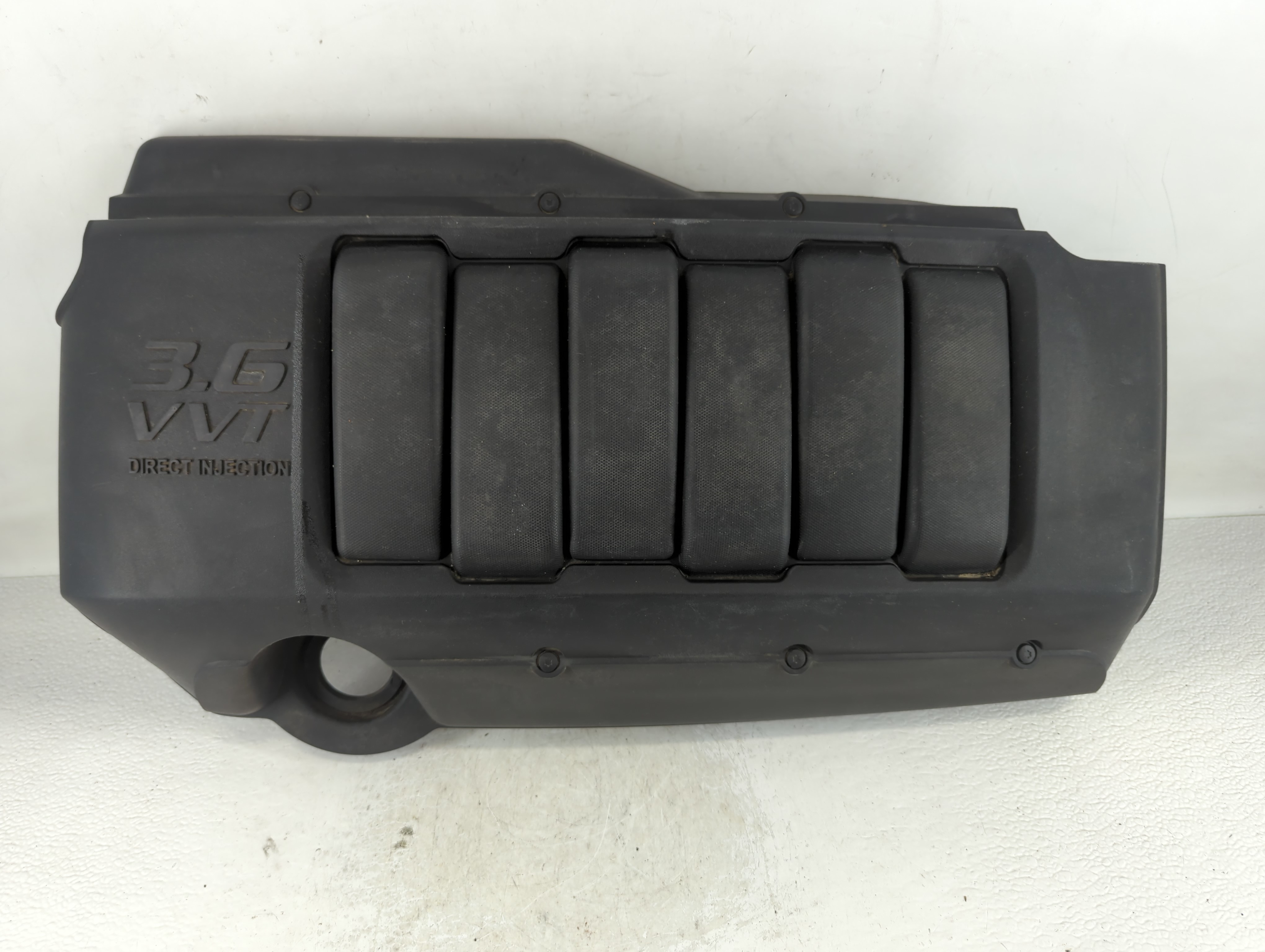 Picture of 2011 Chevrolet Traverse Engine Cover 700089