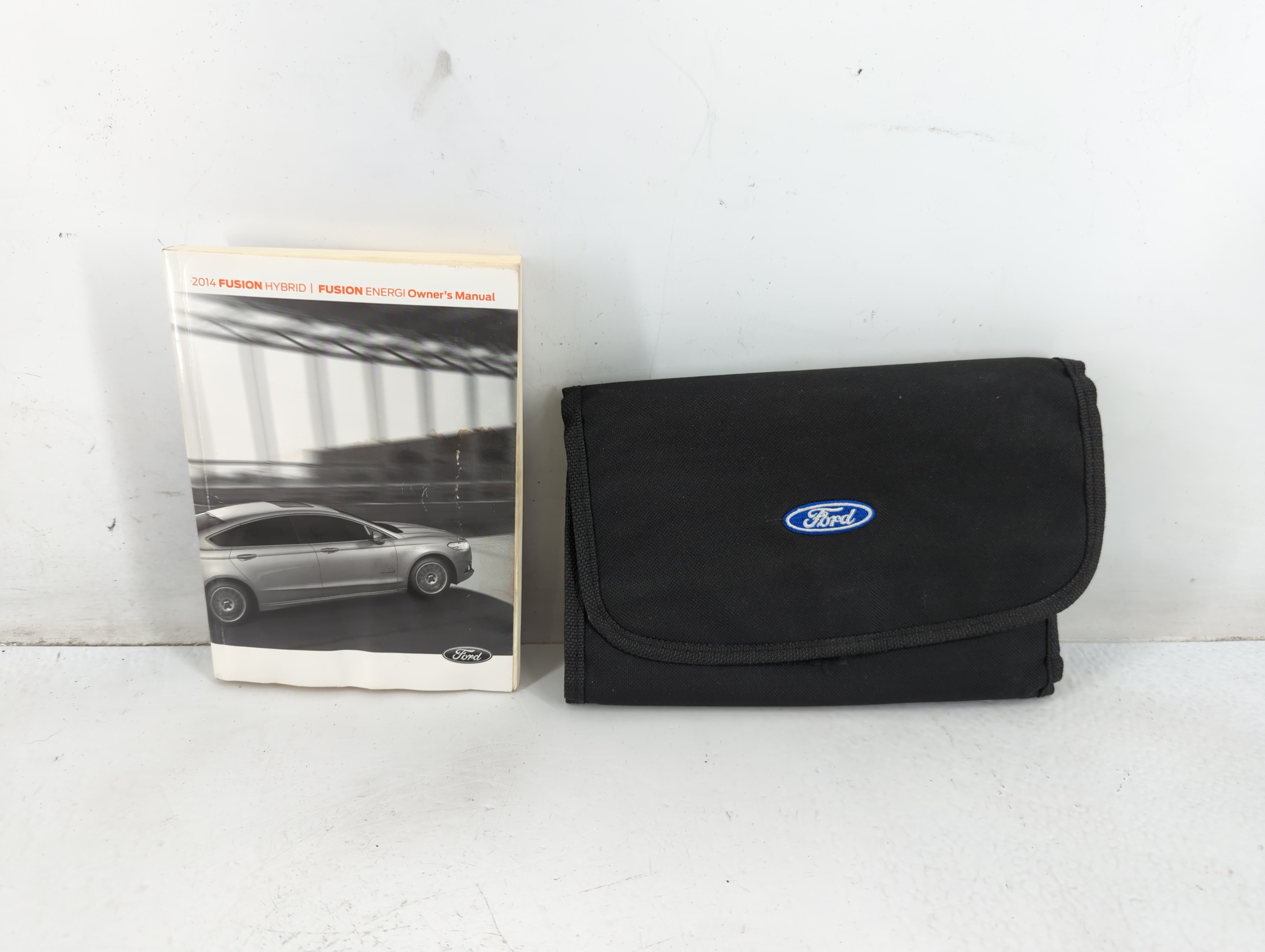 2014 Ford Fusion Owners Manual Book Guide 700303 - Oemusedautoparts1.com