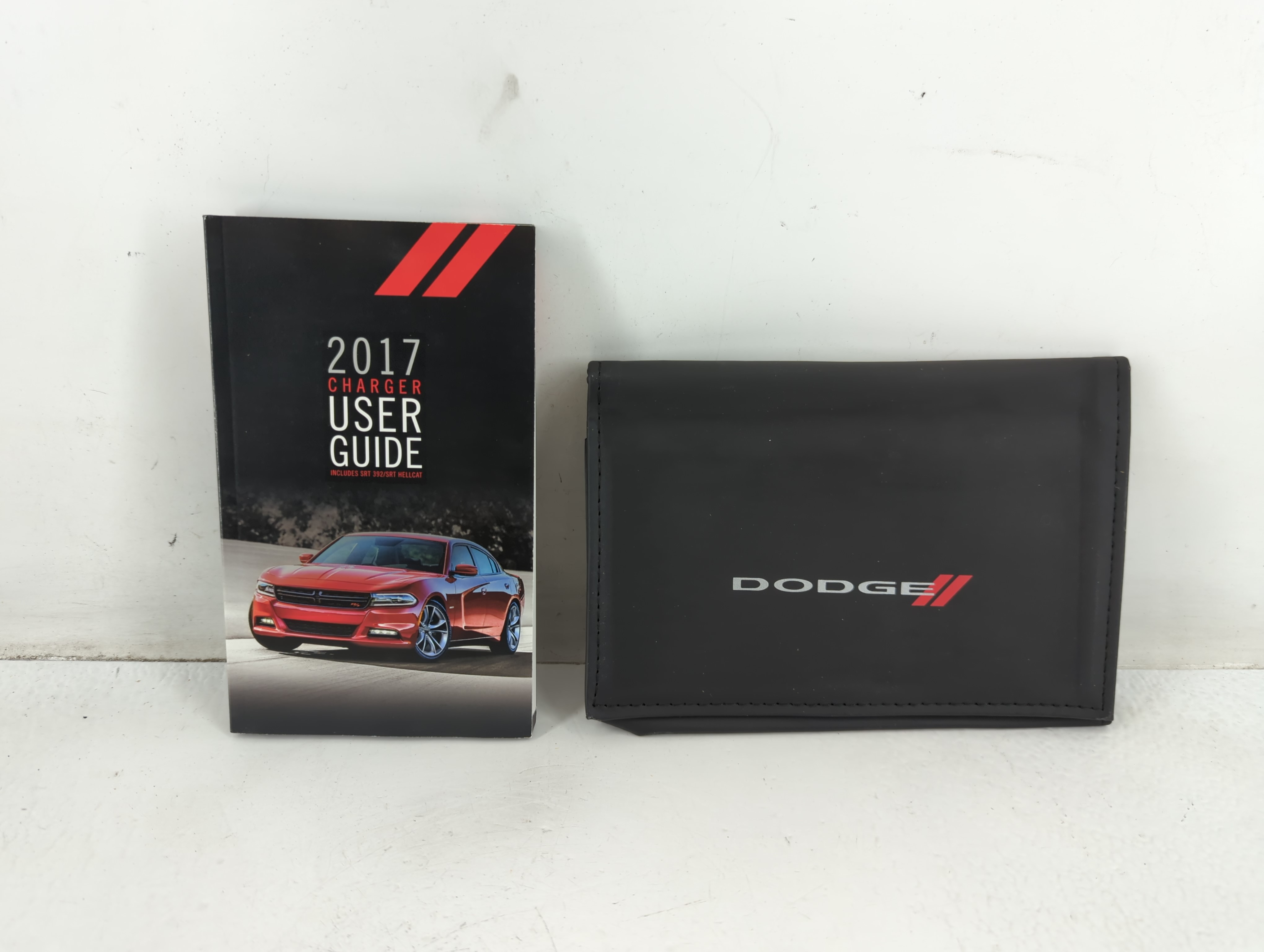 2017 Dodge Charger Owners Manual Book Guide 700330 - Oemusedautoparts1.com