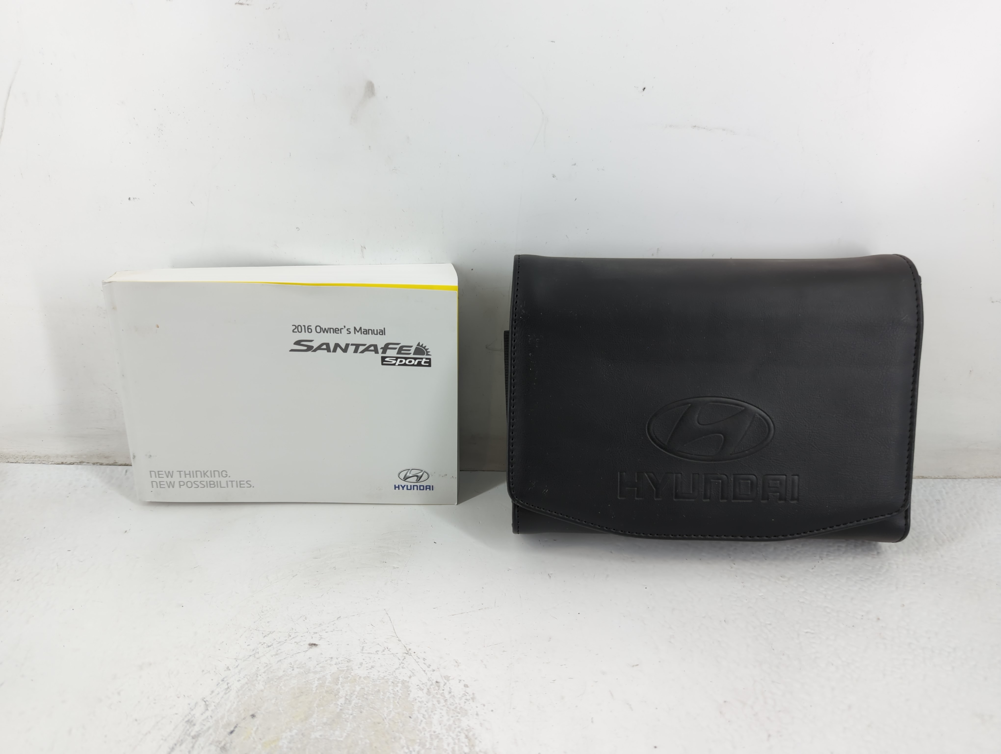 2016 Hyundai Santa Fe Sport Owners Manual Book Guide 700375 - Oemusedautoparts1.com