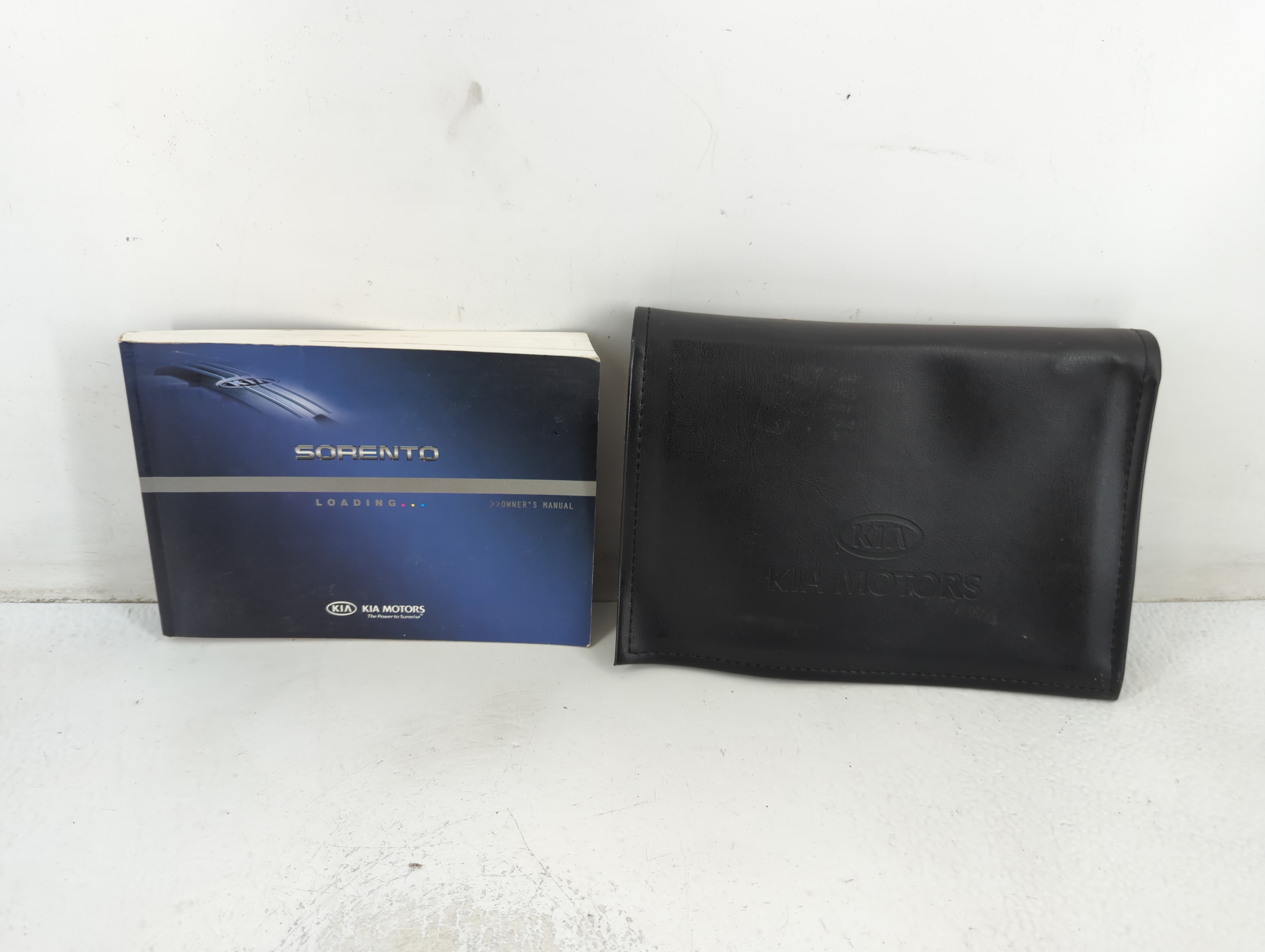 2011 Kia Sorento Owners Manual Book Guide 700378 - Oemusedautoparts1.com