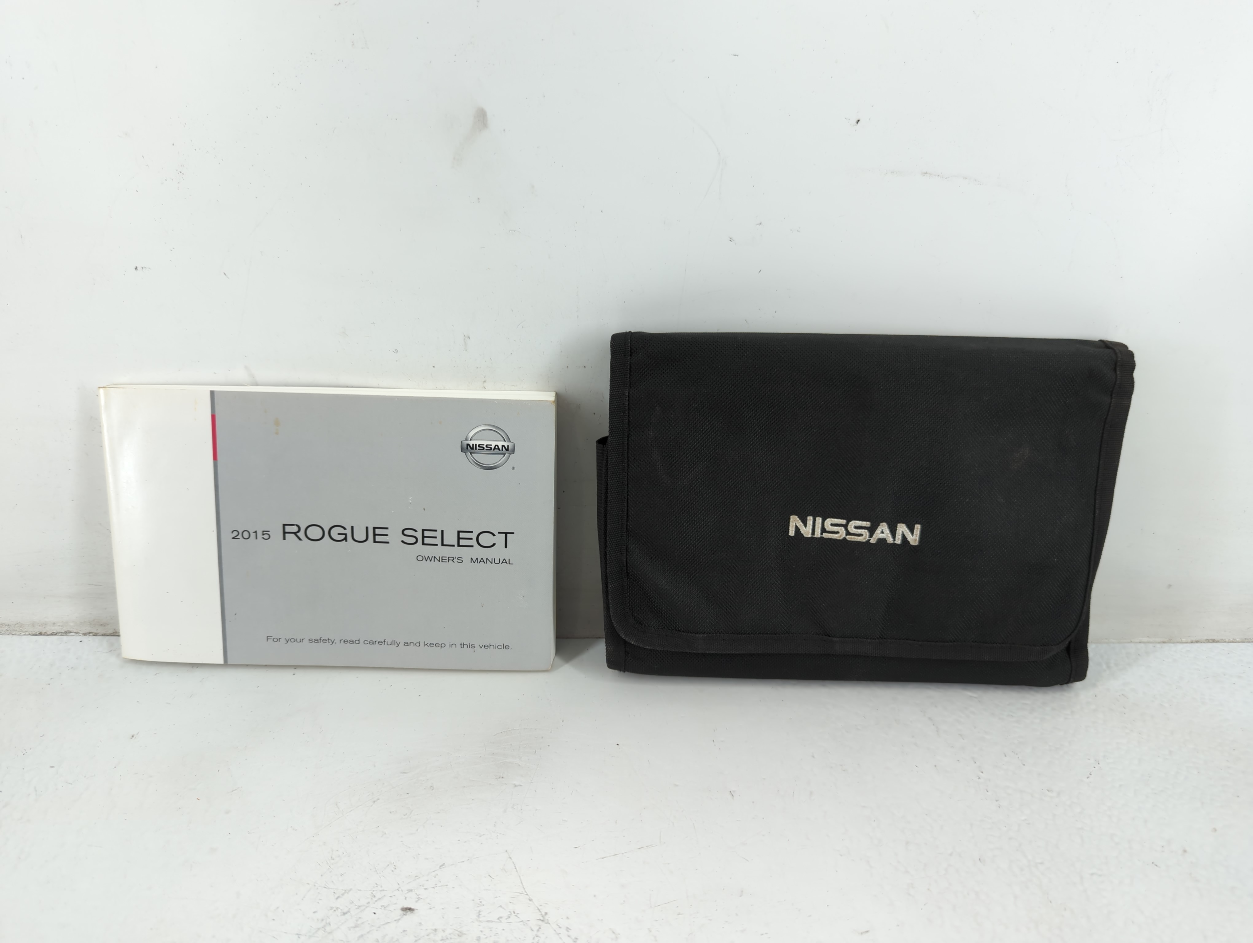2015 Nissan Rogue Select Owners Manual Book Guide 700389 - Oemusedautoparts1.com