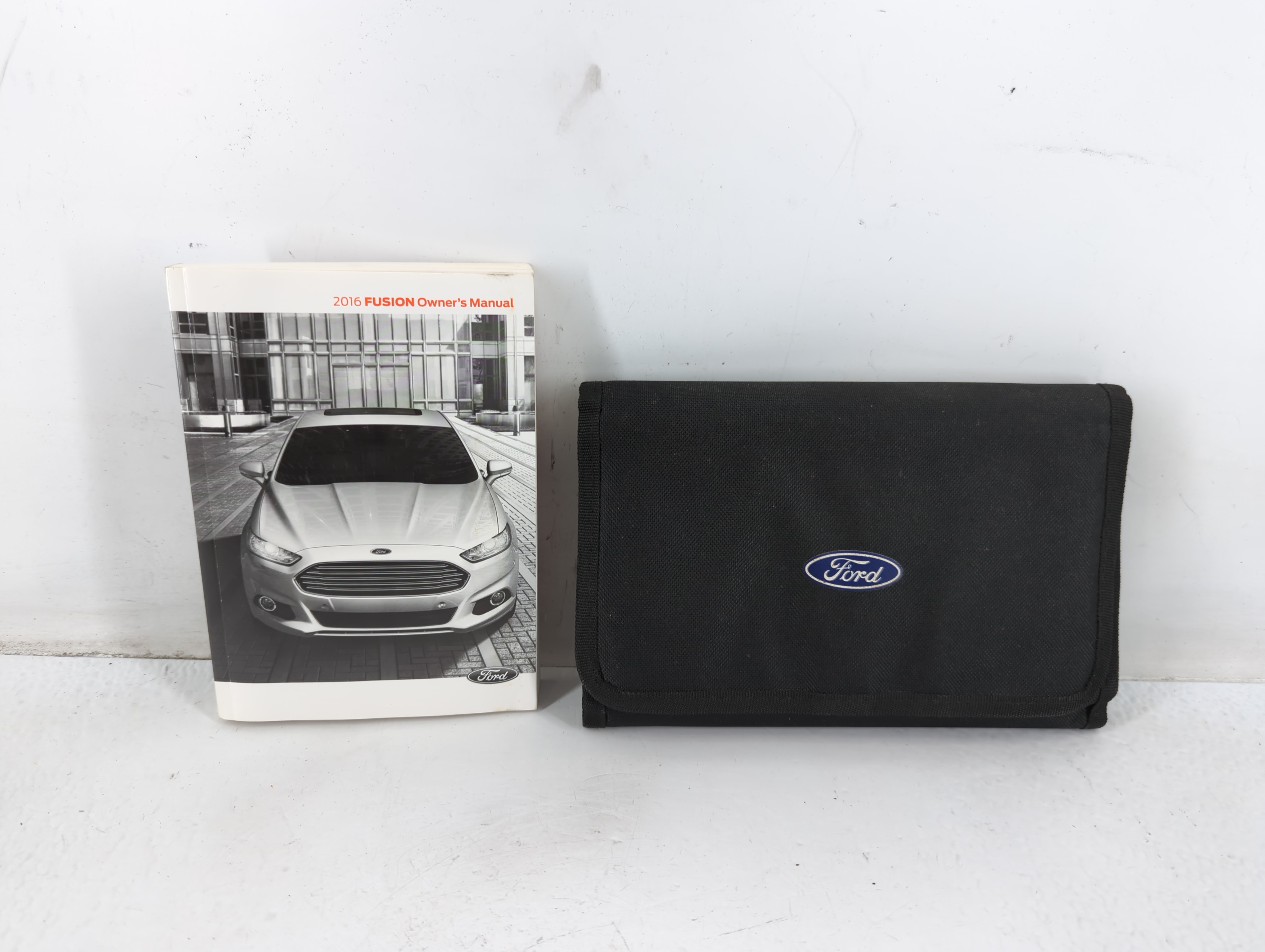 2016 Ford Fusion Owners Manual Book Guide 700398 - Oemusedautoparts1.com