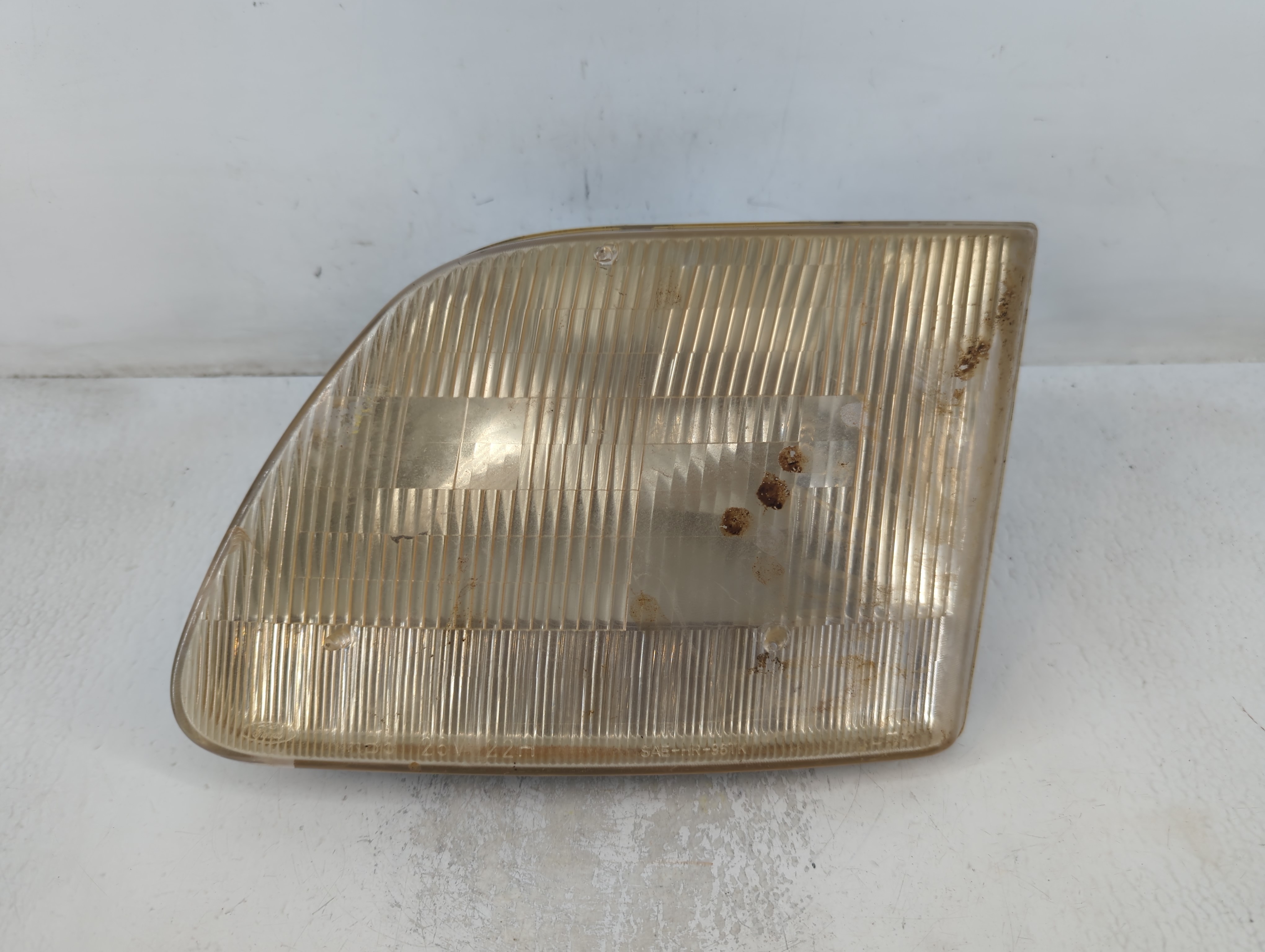 2001-2003 Ford F-150 Driver Left Oem Head Light Headlight Lamp 700525 - Oemusedautoparts1.com