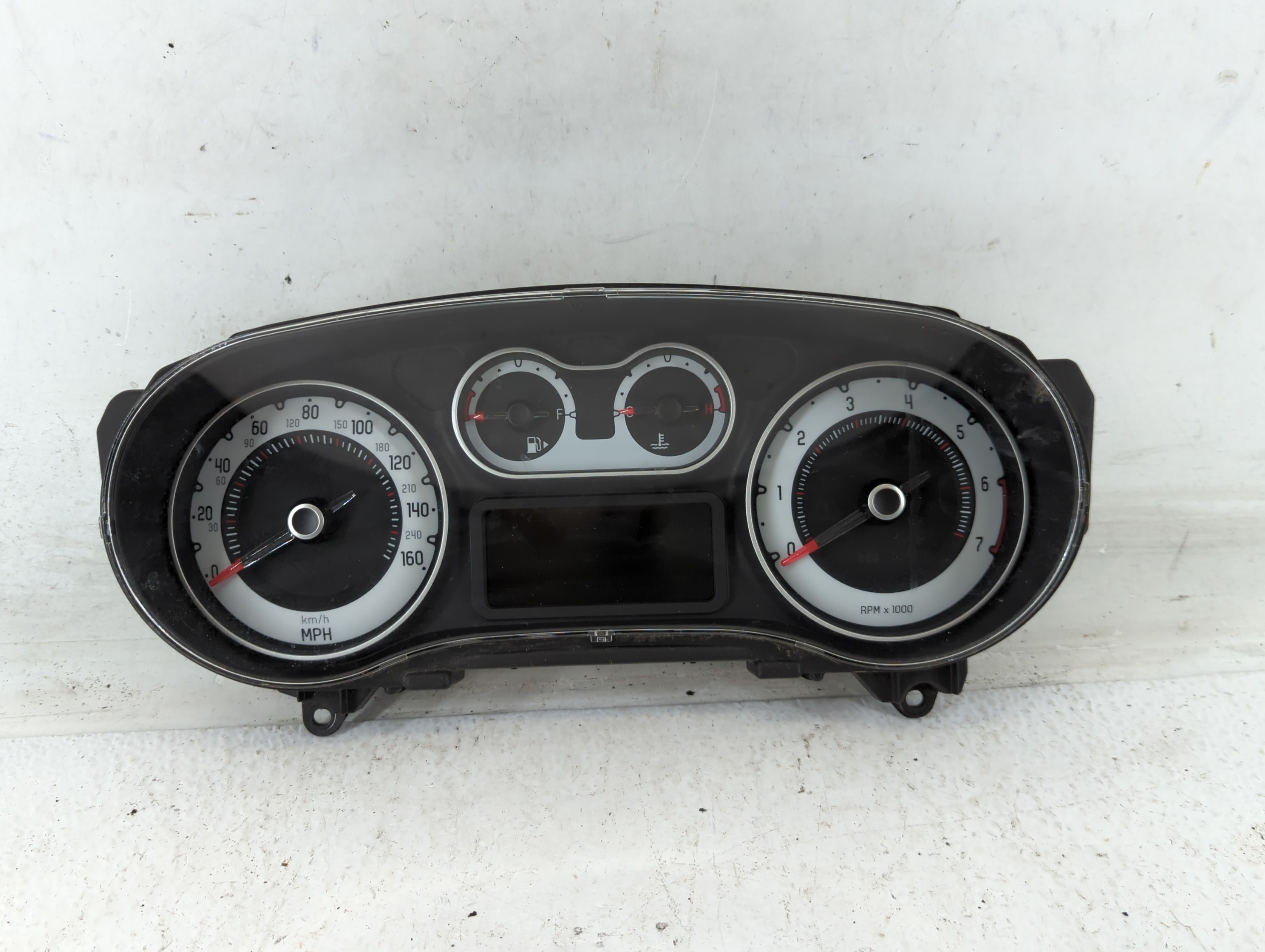 2014 Fiat 500 Speedometer Instrument Cluster Gauges A2c32923104 700943 - Oemusedautoparts1.com
