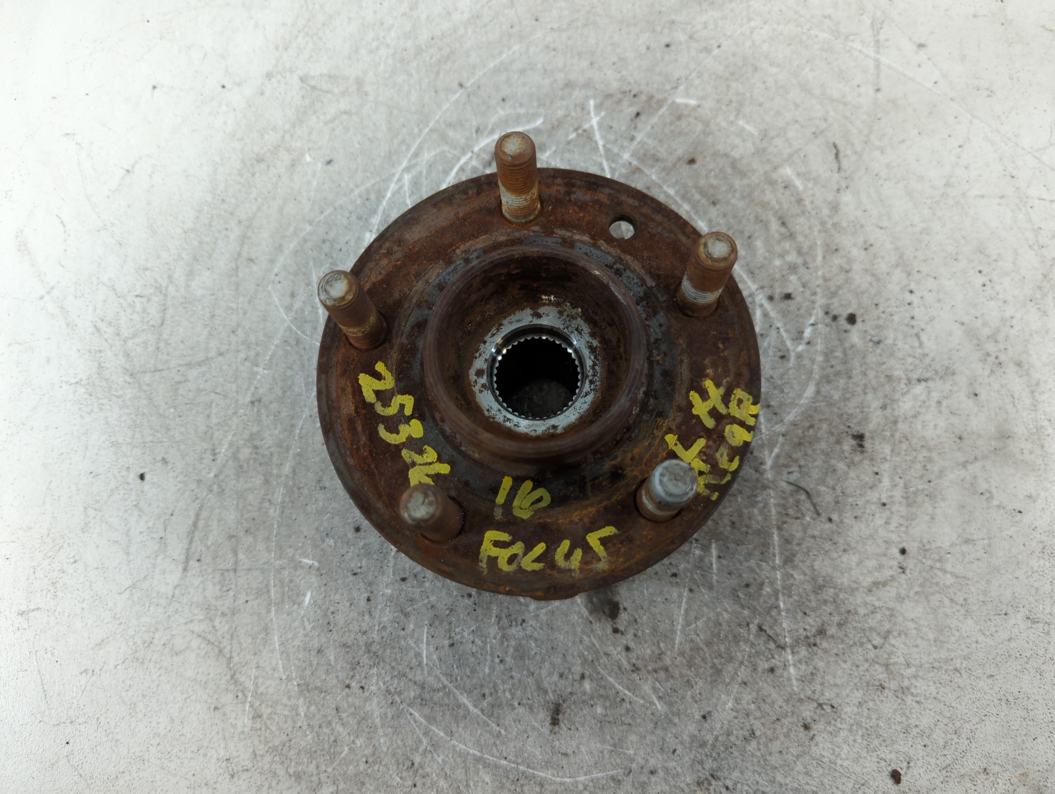 Picture of 2016 Ford Focus All OEM Wheel Hub