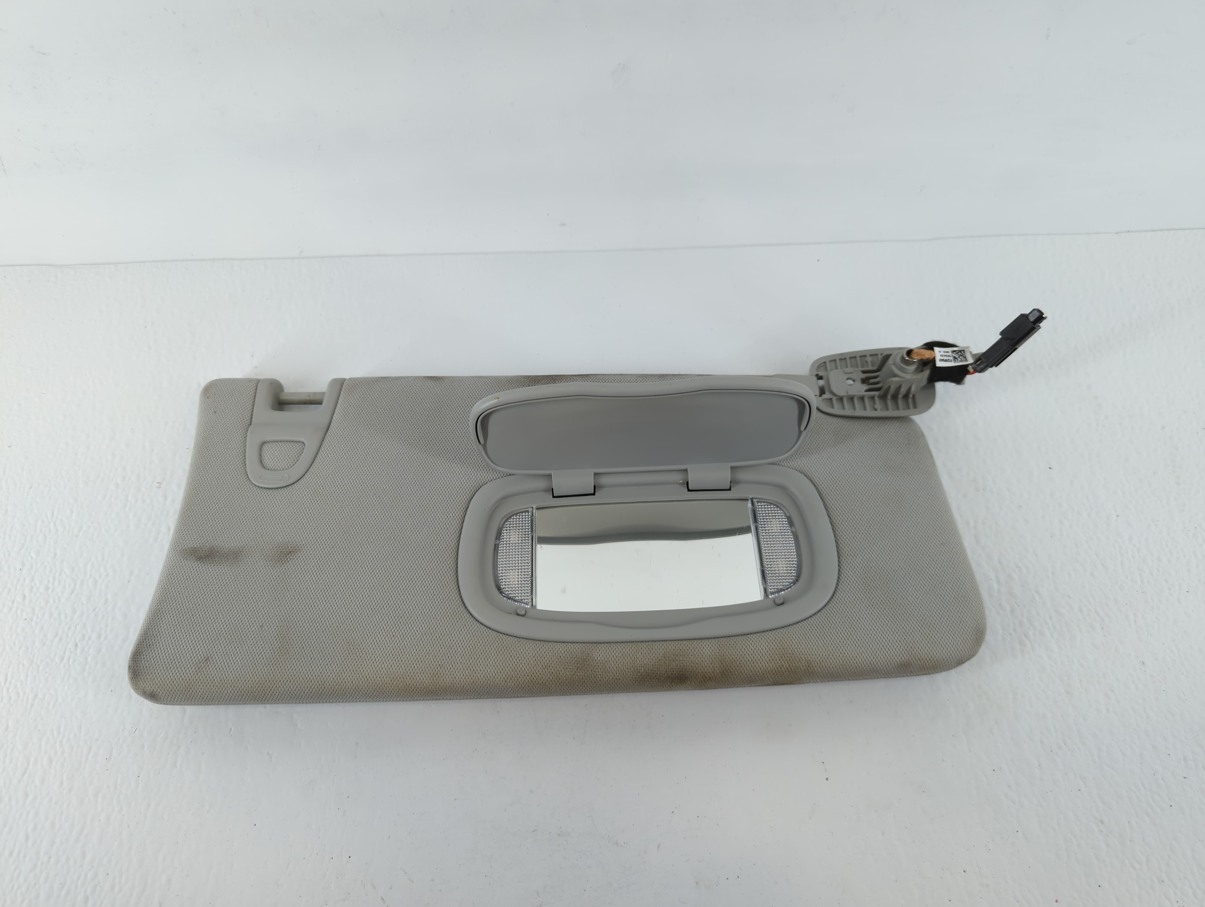 2019 Jeep Compass Passenger Sun Visor Mirror Right Sunvisor Light Beige 701236 - Oemusedautoparts1.com