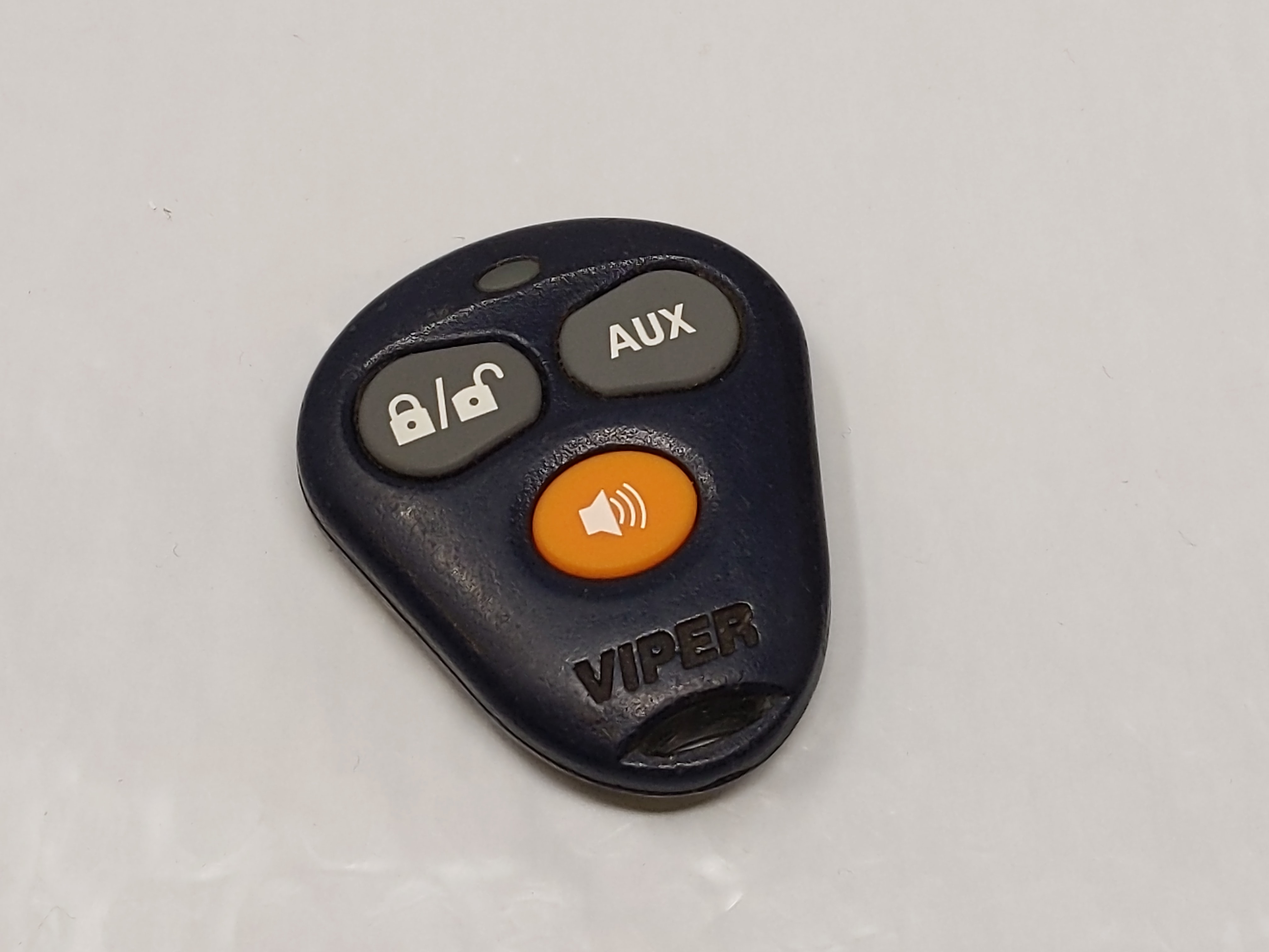 Viper Keyless Entry Remote Ezsdei474v 3 Buttons 70136 - Oemusedautoparts1.com