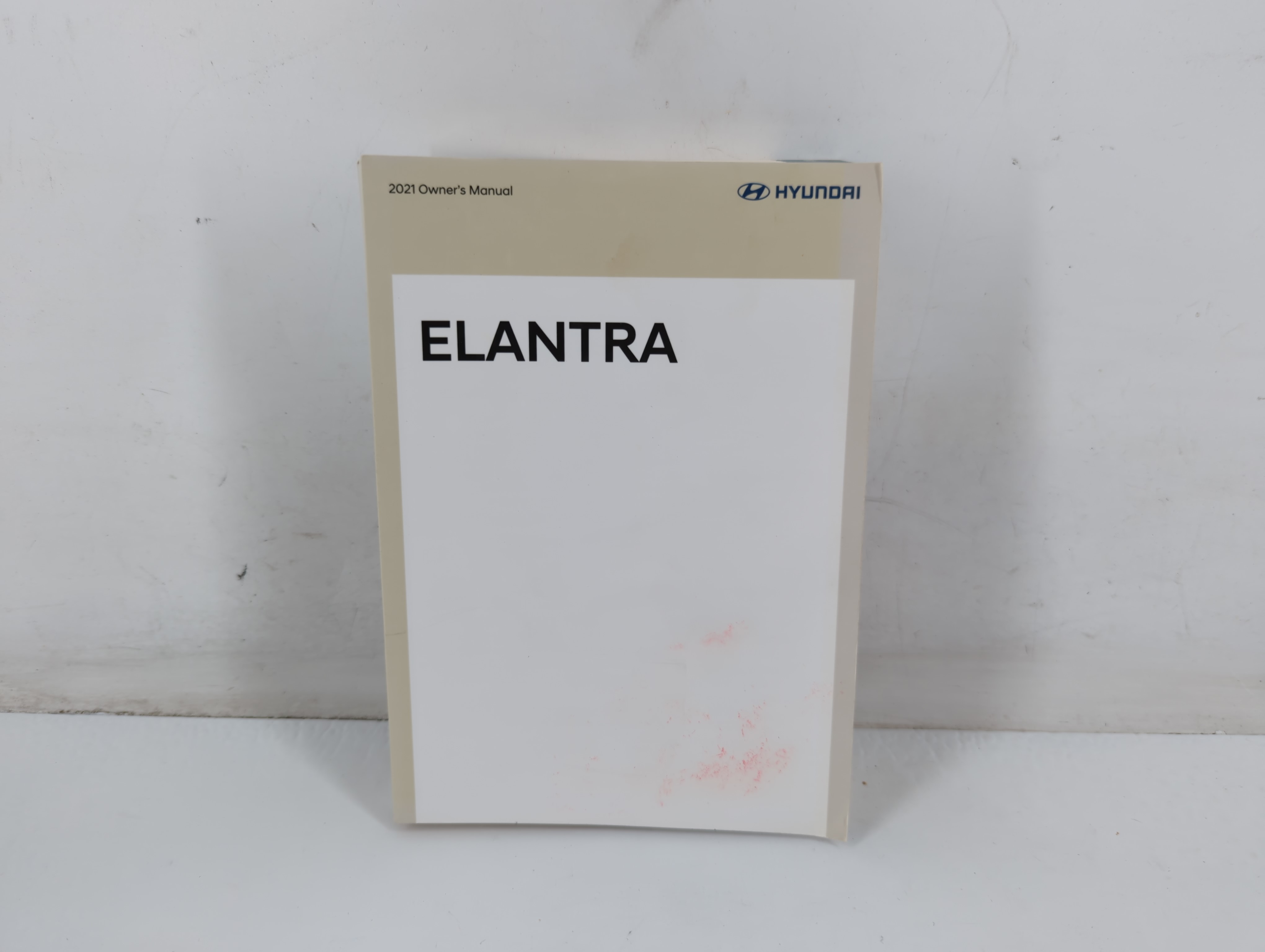 Picture of 2021 Hyundai Elantra Owners Manual Book Guide 701521