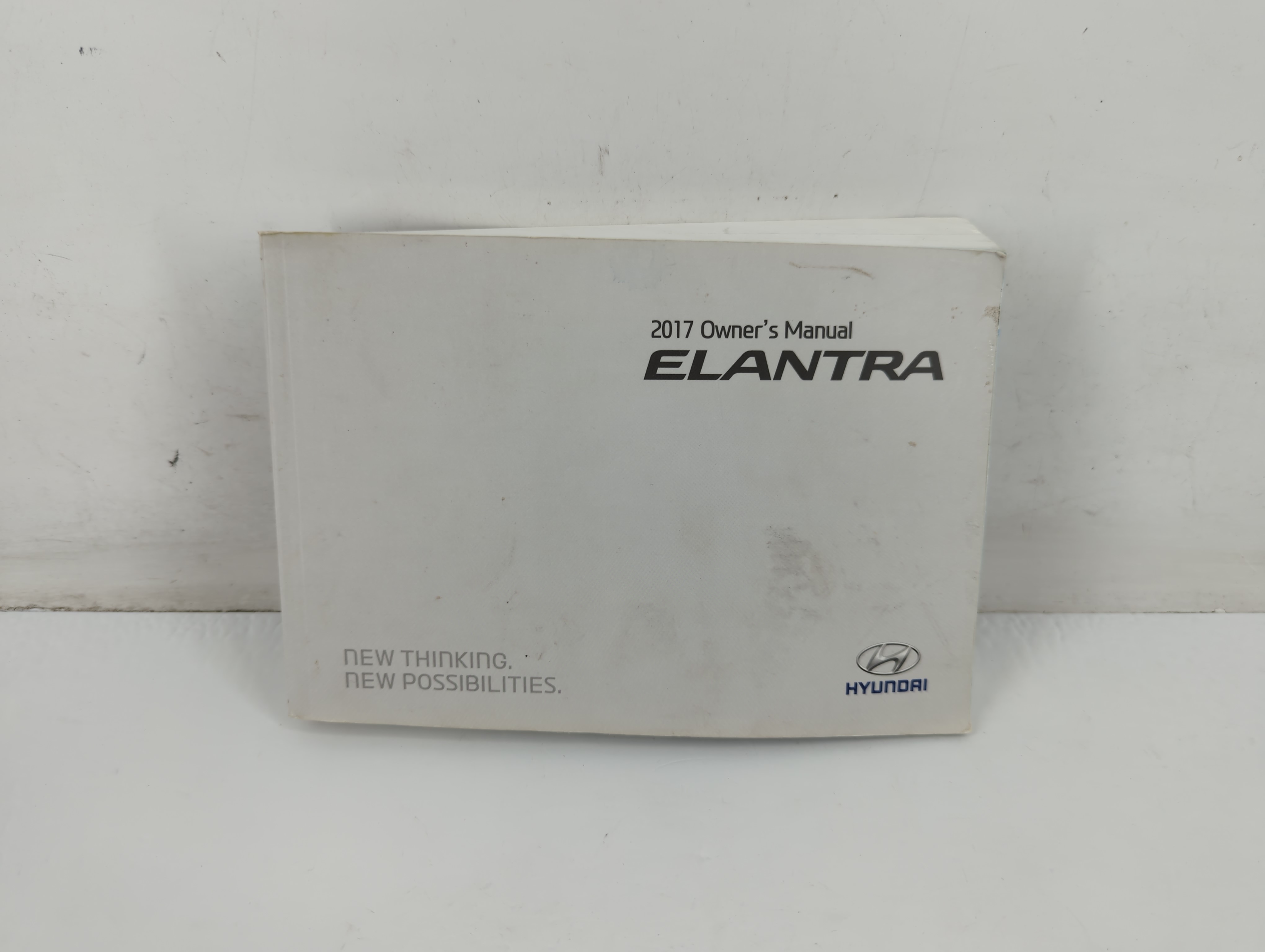 2017 Hyundai Elantra Owners Manual Book Guide 701538 - Oemusedautoparts1.com
