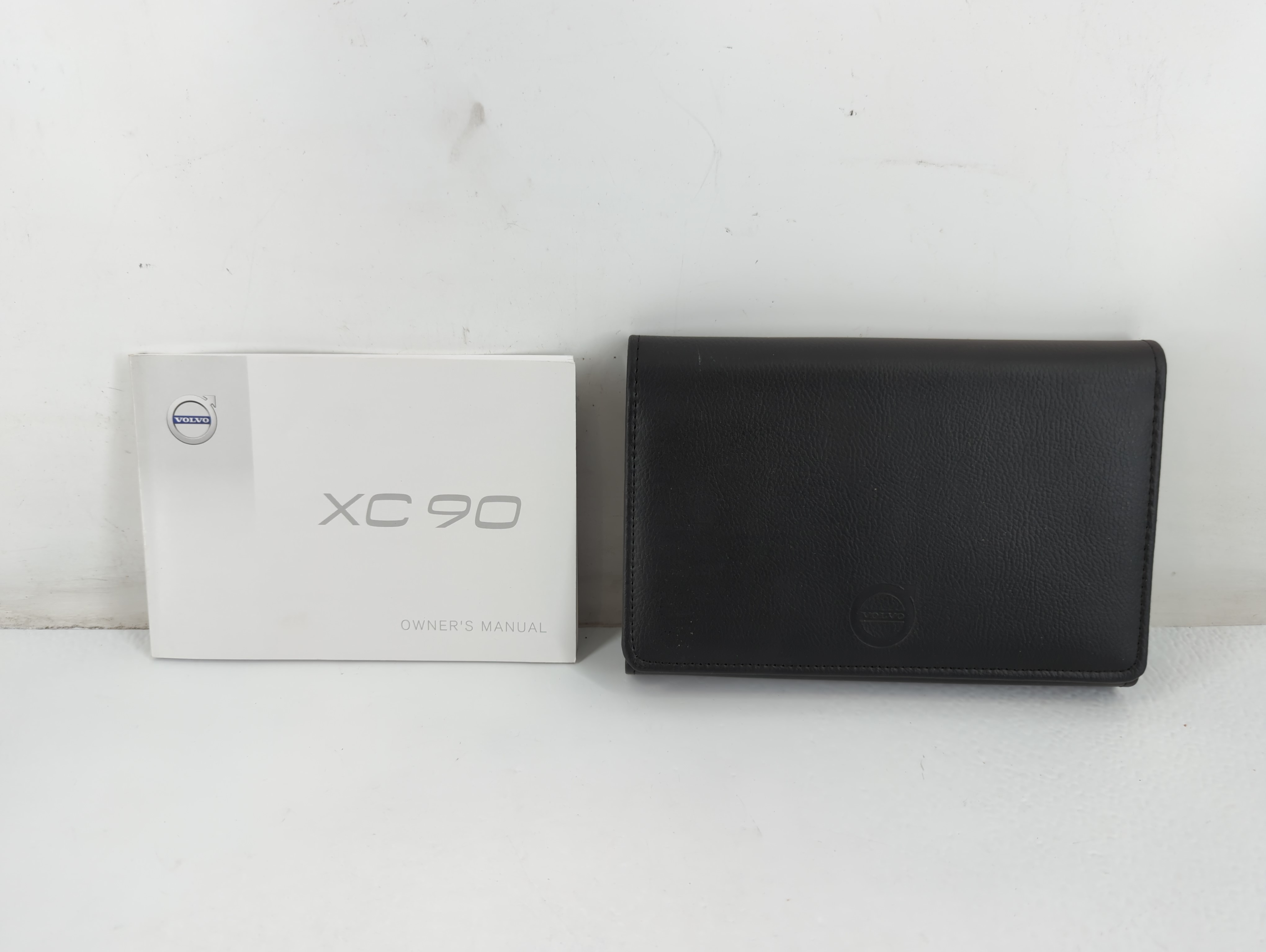 2015 Volvo Xc90 Owners Manual Book Guide 701726 - Oemusedautoparts1.com