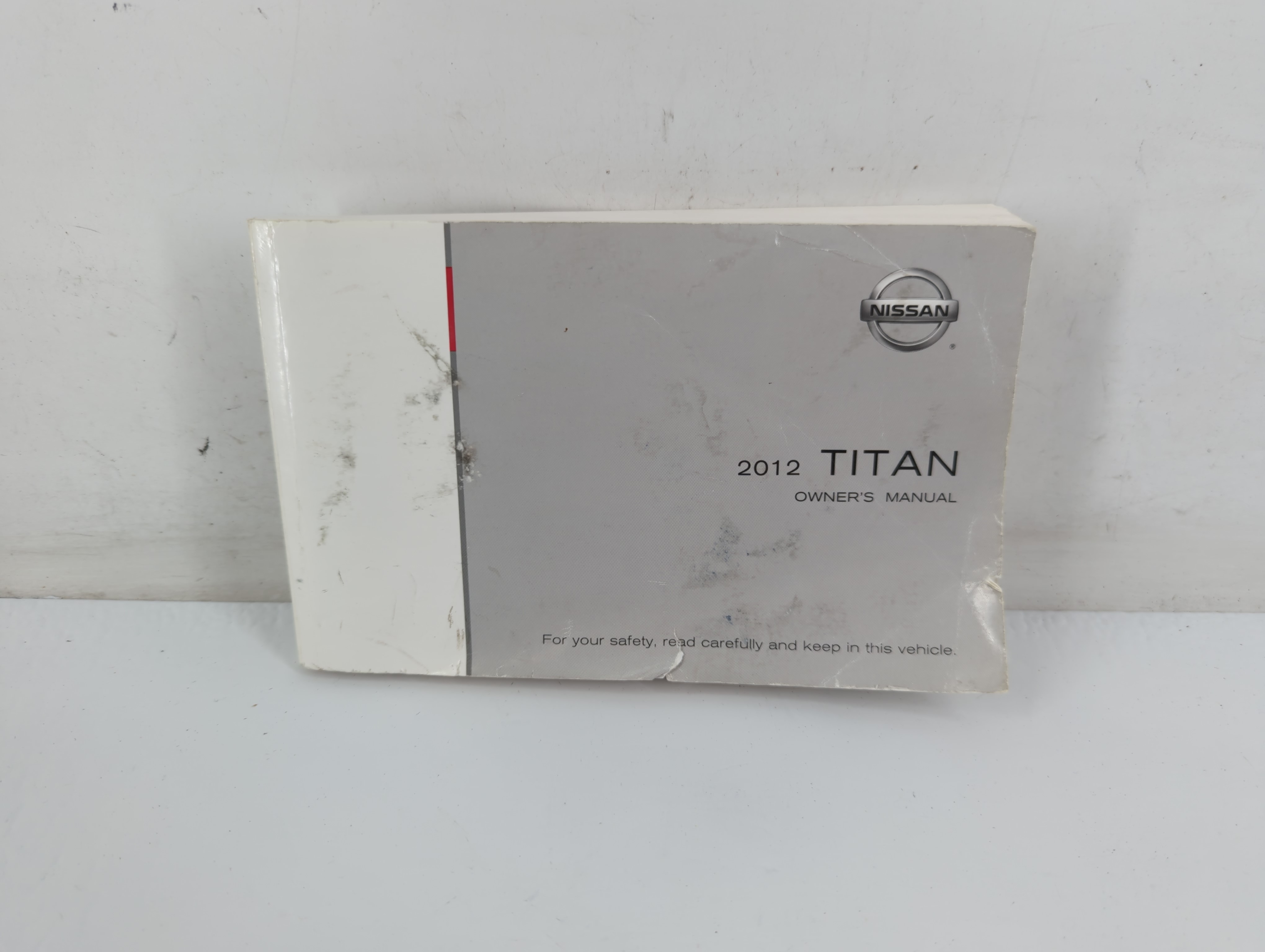 2012 Nissan Titan Owners Manual Book Guide 701905 - Oemusedautoparts1.com
