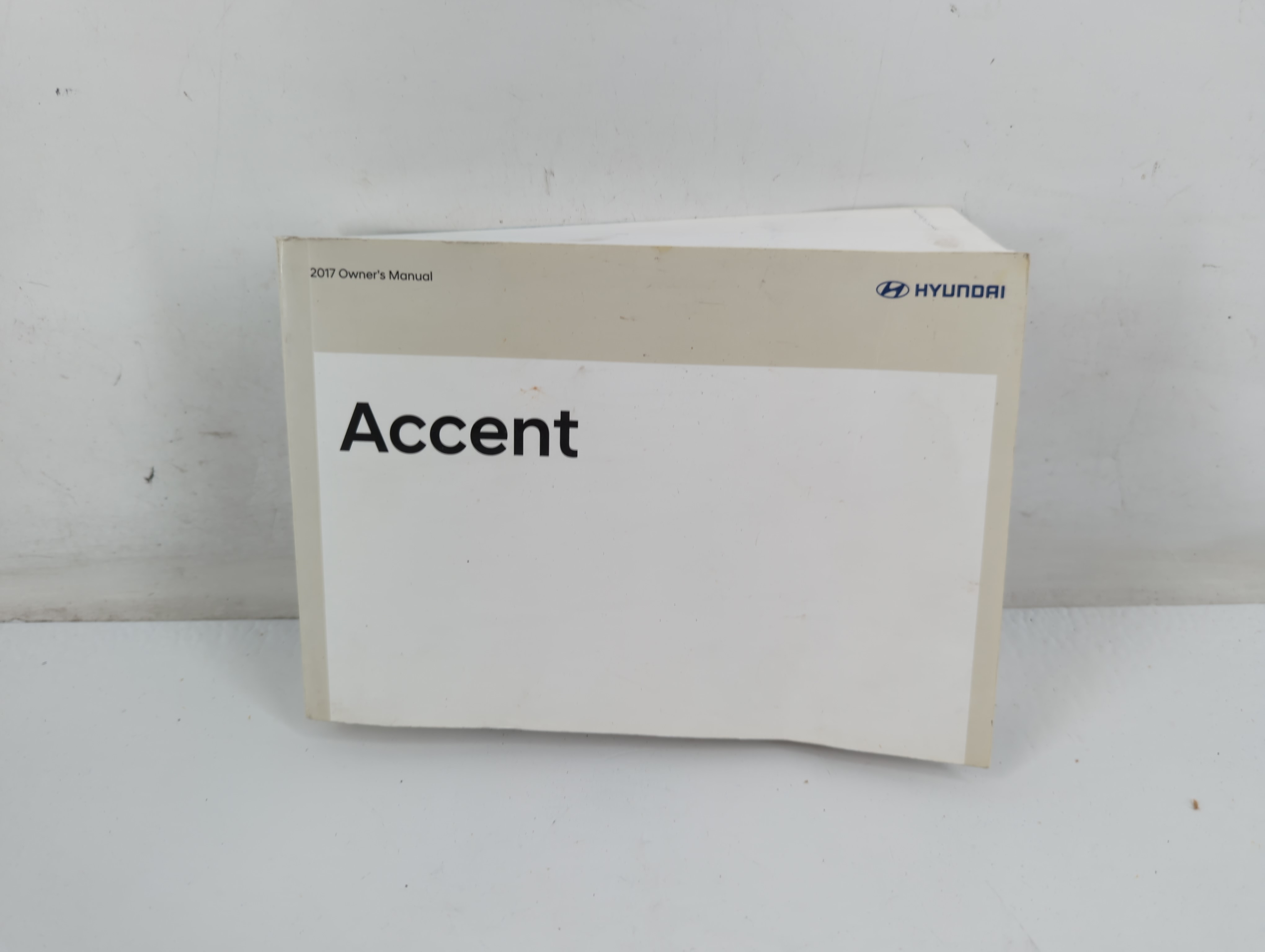Picture of 2017 Hyundai Accent Owners Manual Book Guide 701922