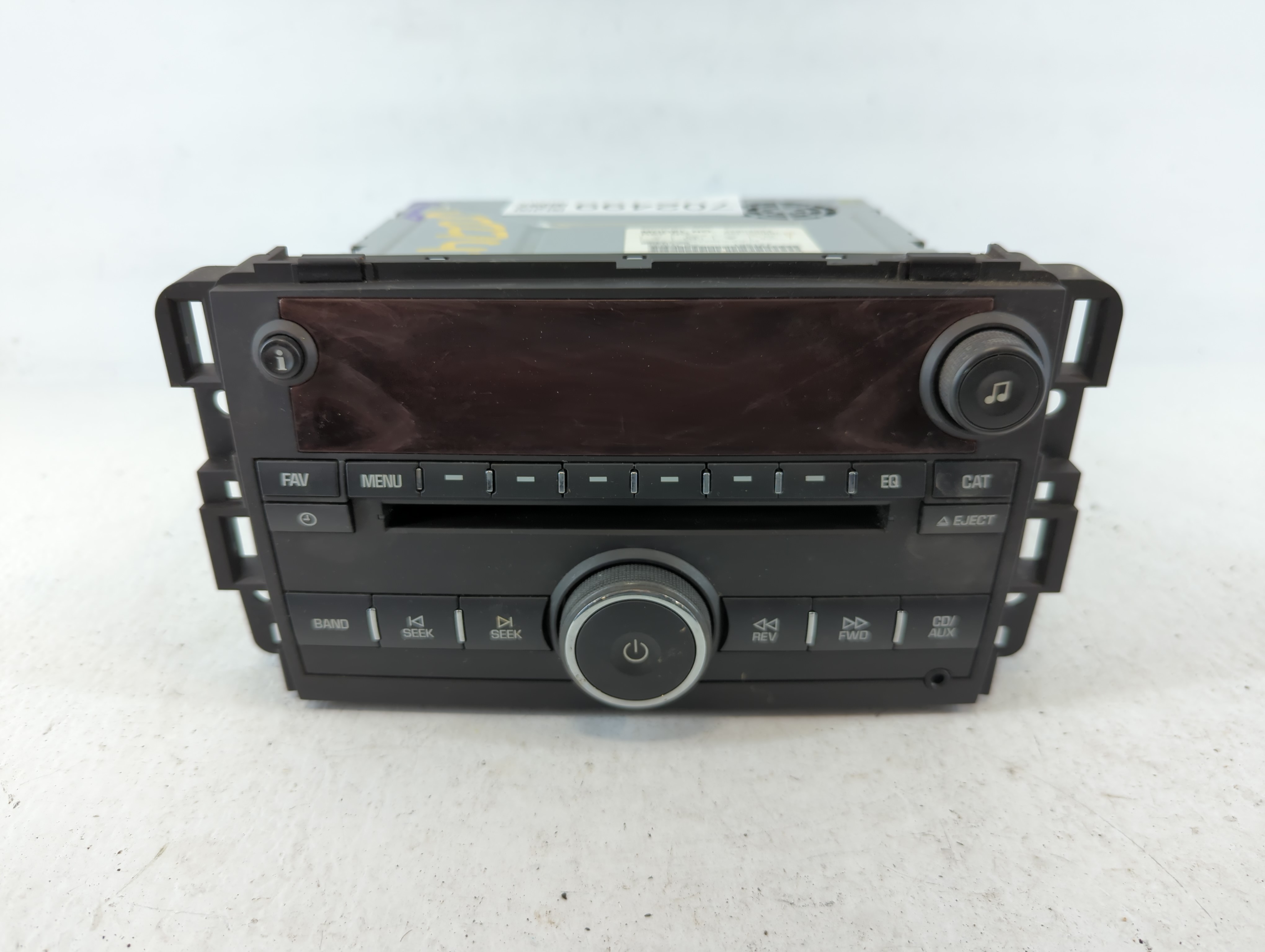 2007 Saturn Outlook Am Fm Cd Player Radio Receiver 702499 - Oemusedautoparts1.com