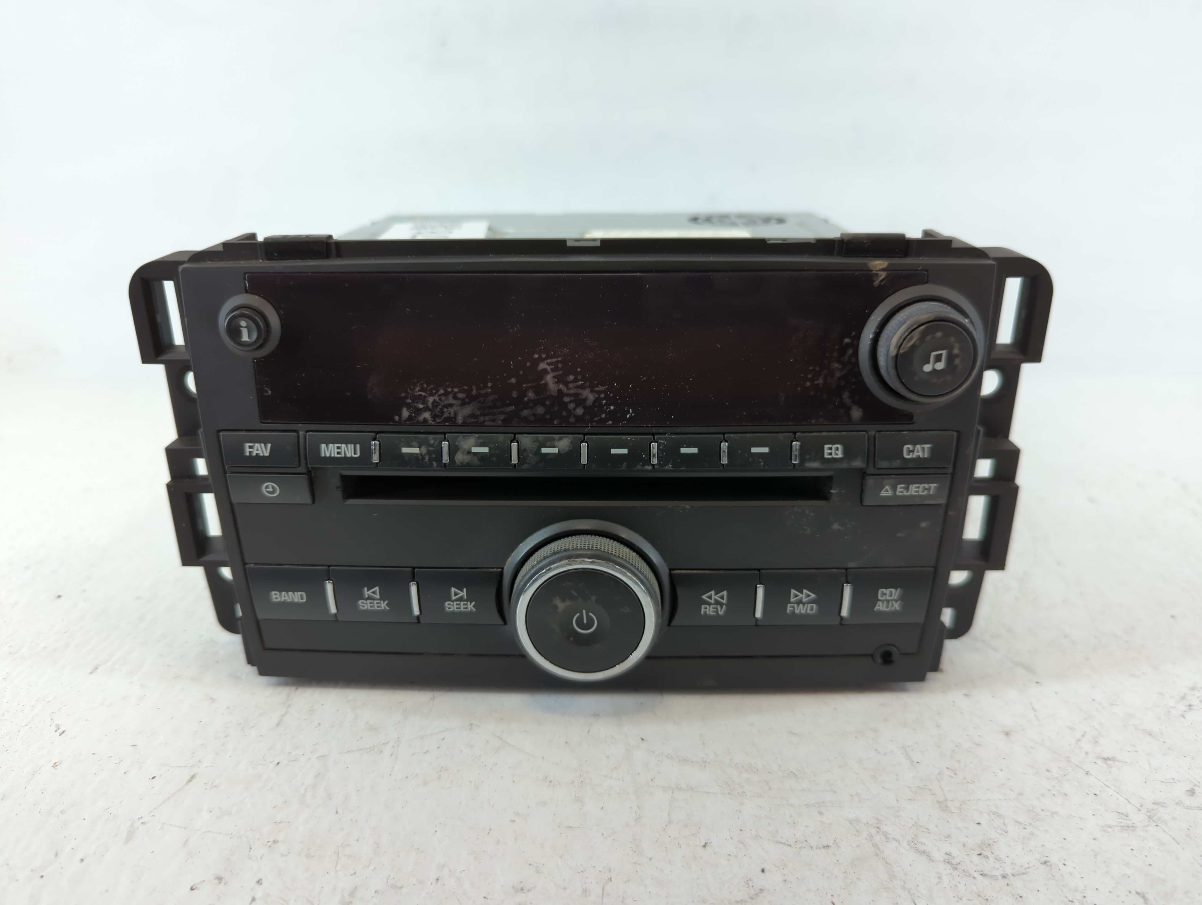2008 Saturn Outlook Am Fm Cd Player Radio Receiver 702578 - Oemusedautoparts1.com