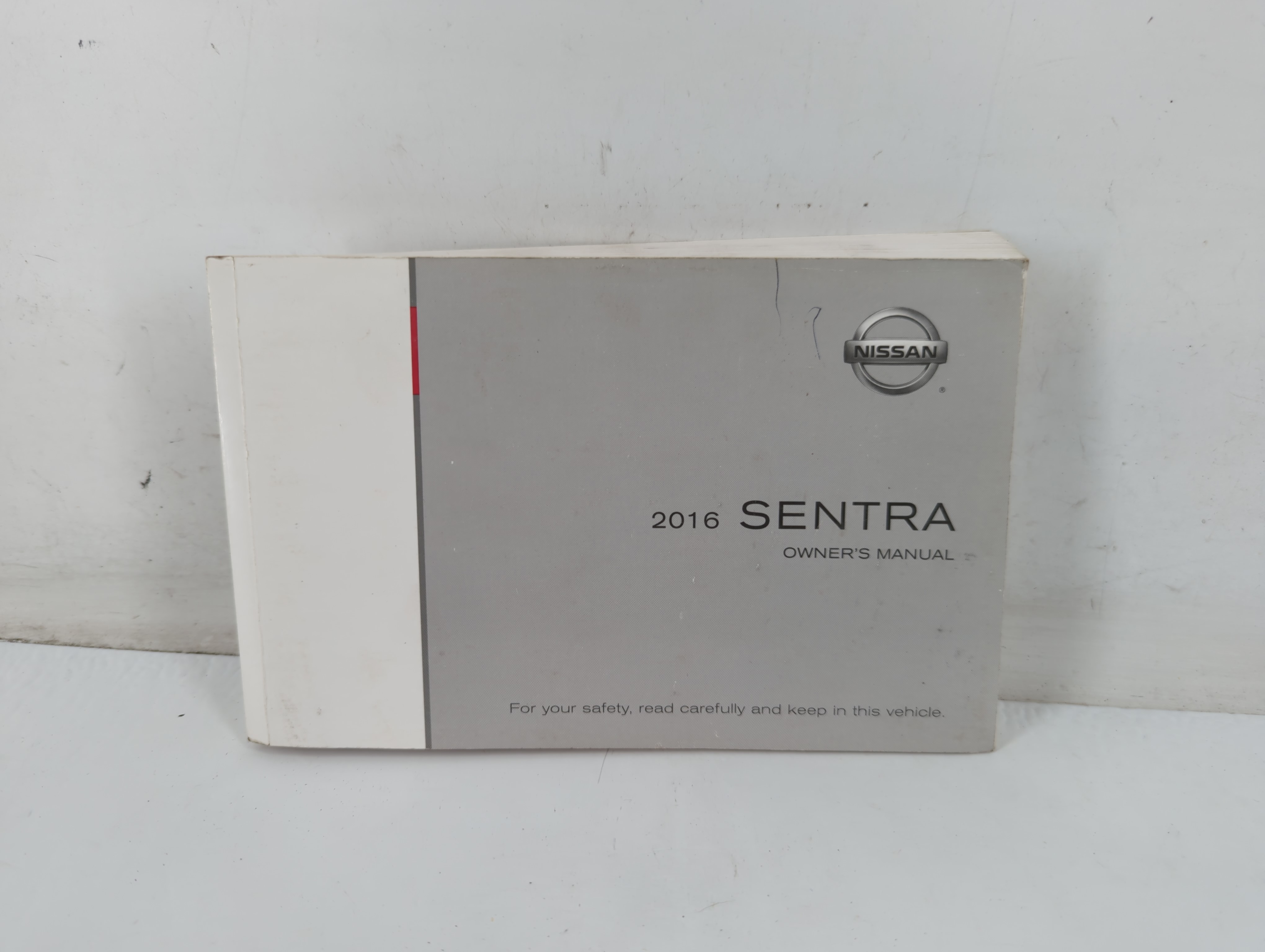 Picture of 2016 Nissan Sentra Owners Manual Book Guide 702800