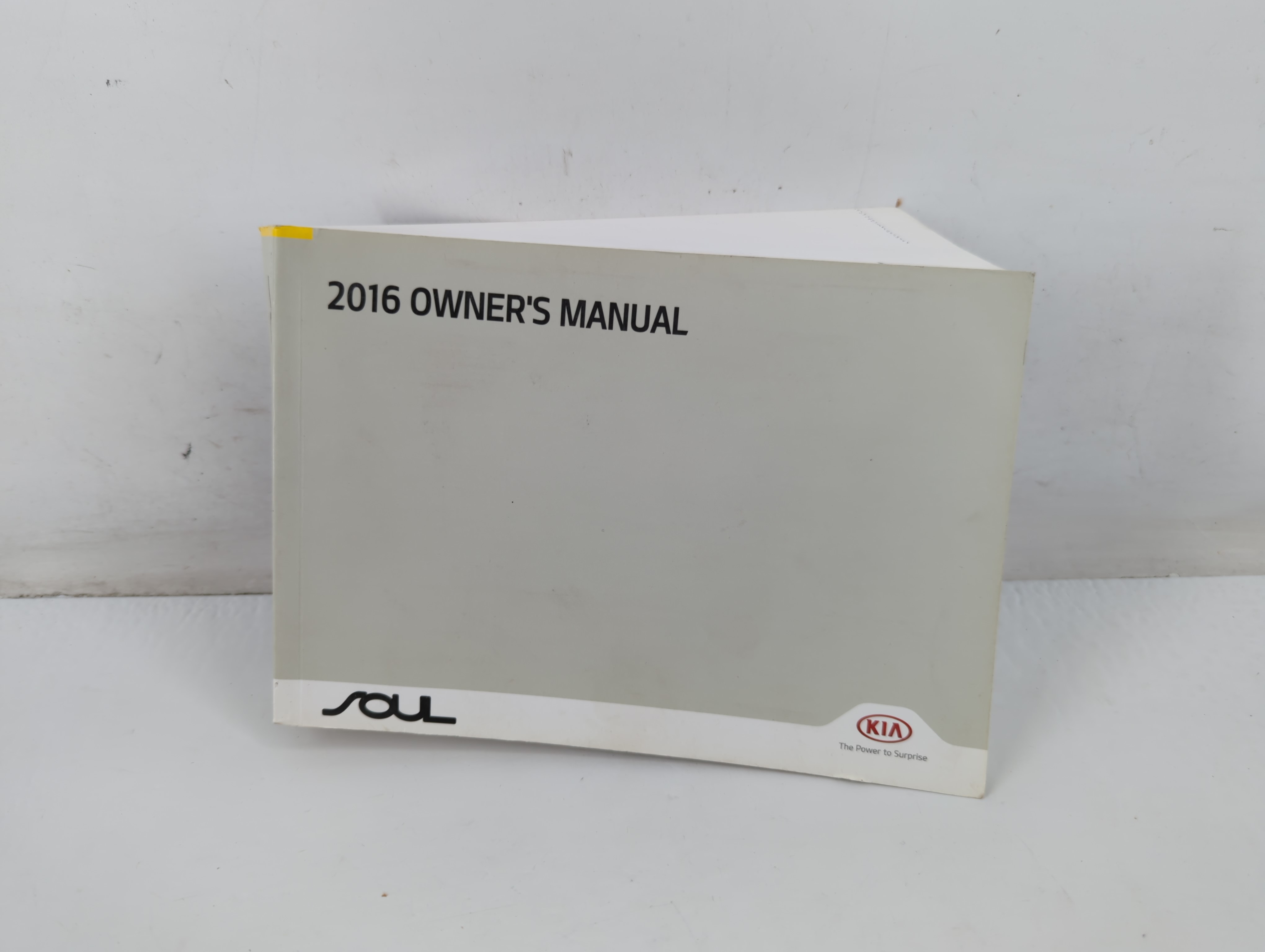 2016 Kia Soul Owners Manual Book Guide 702823 - Oemusedautoparts1.com