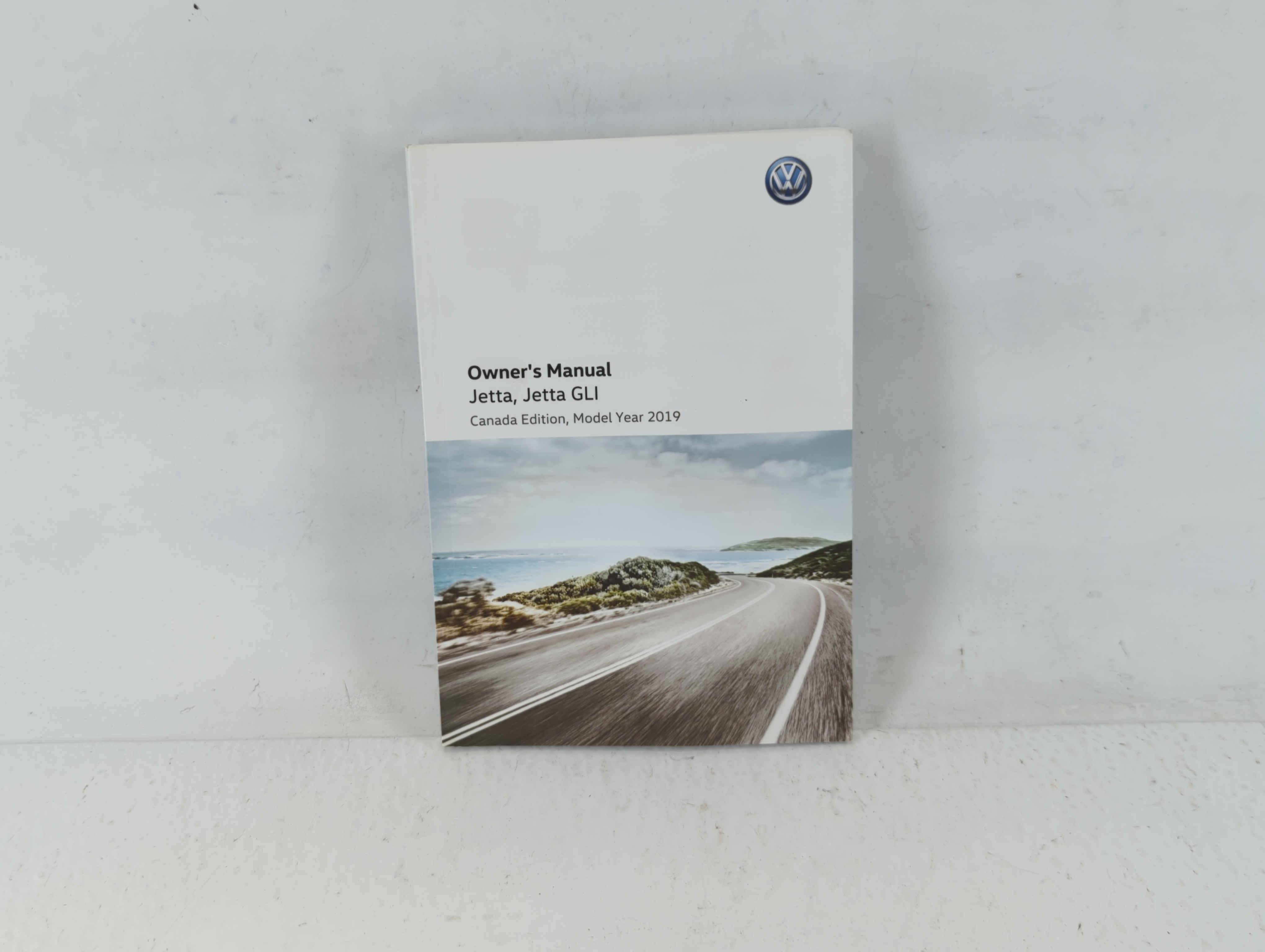 Picture of 2019 Volkswagen Jetta Owners Manual Book Guide 702865