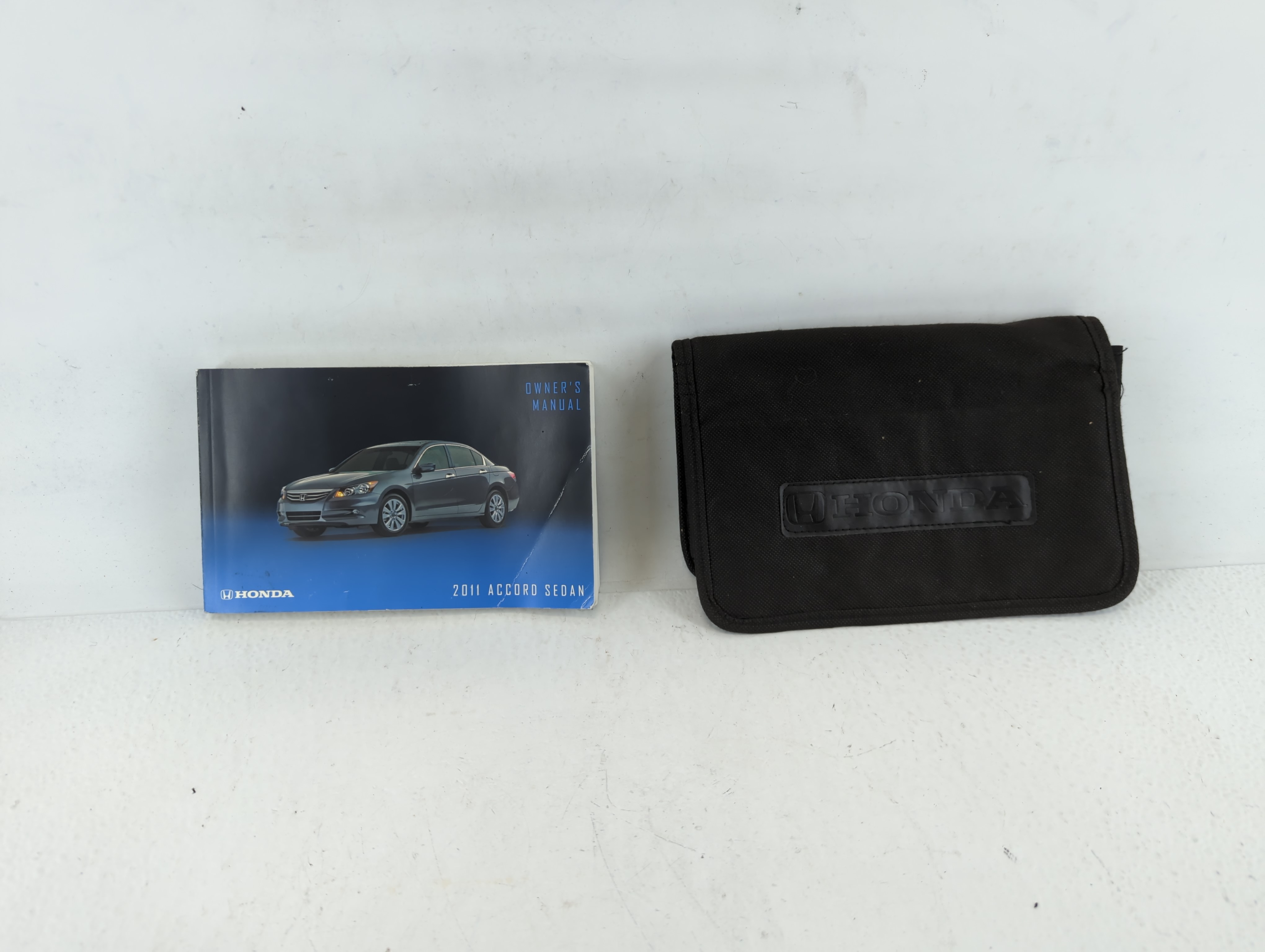 2011 Honda Accord Owners Manual Book Guide 702994 - Oemusedautoparts1.com