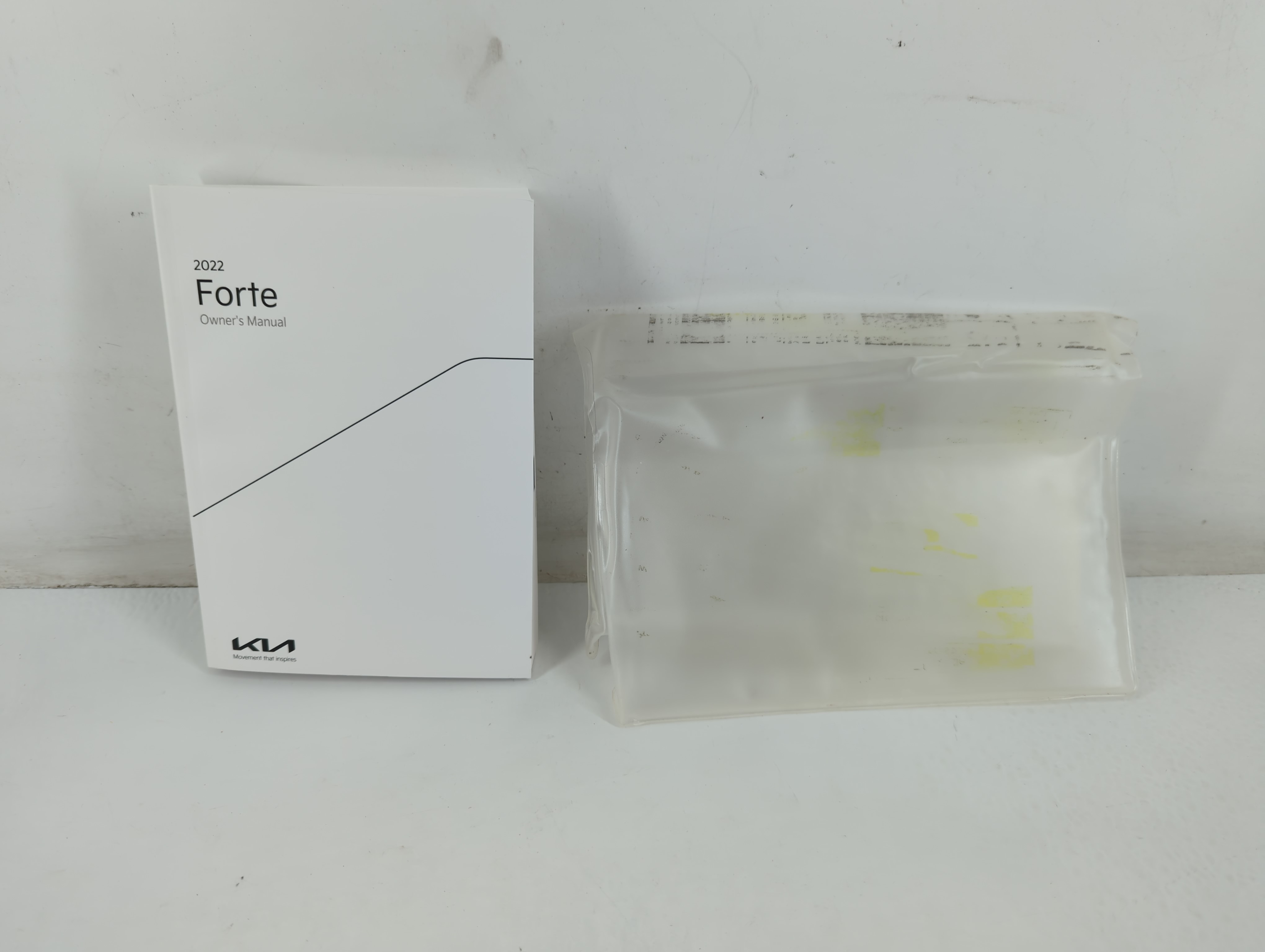 2022 Kia Forte Owners Manual Book Guide 703007 - Oemusedautoparts1.com