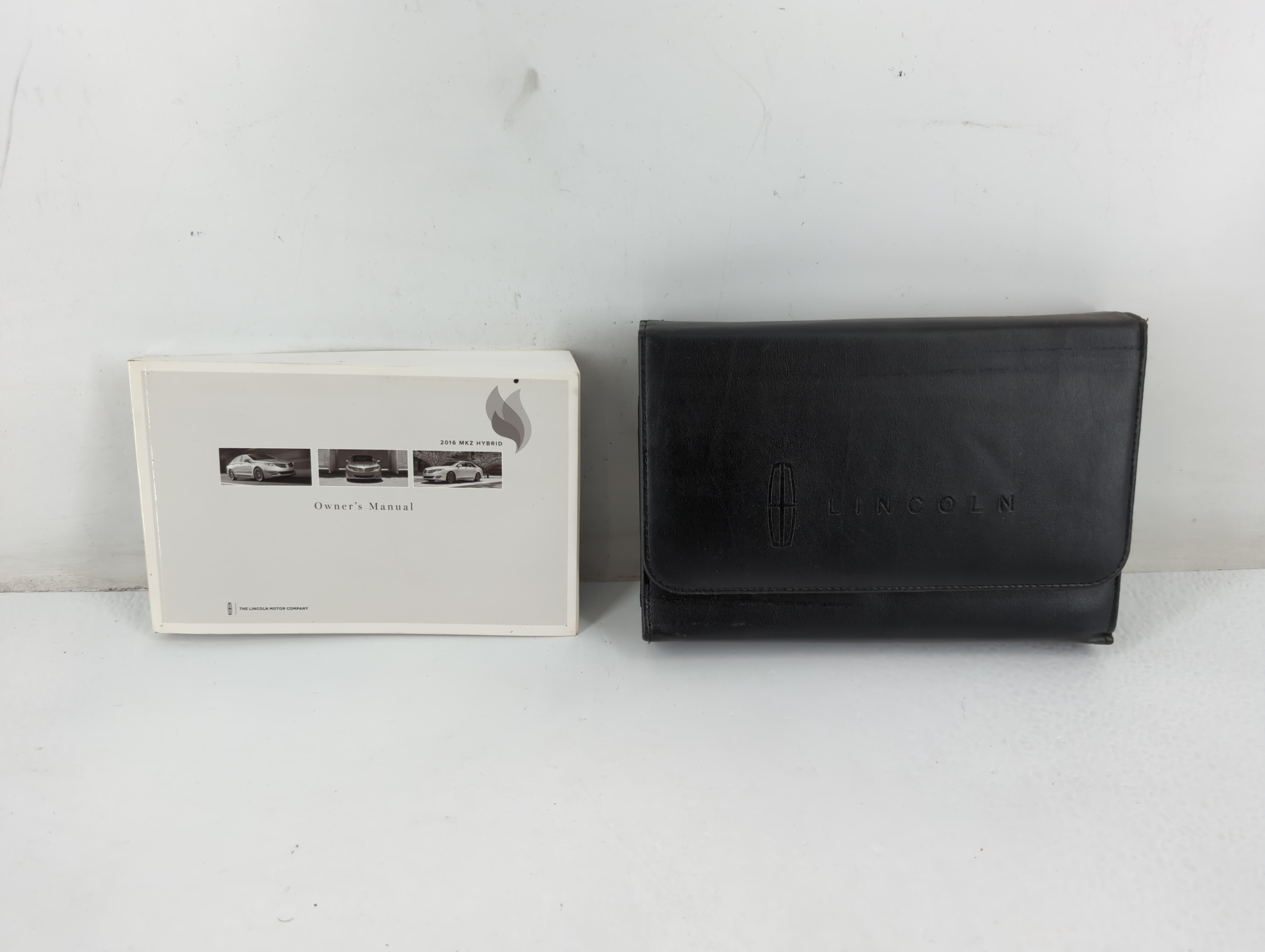2016 Lincoln Mkz Owners Manual Book Guide 703023 - Oemusedautoparts1.com