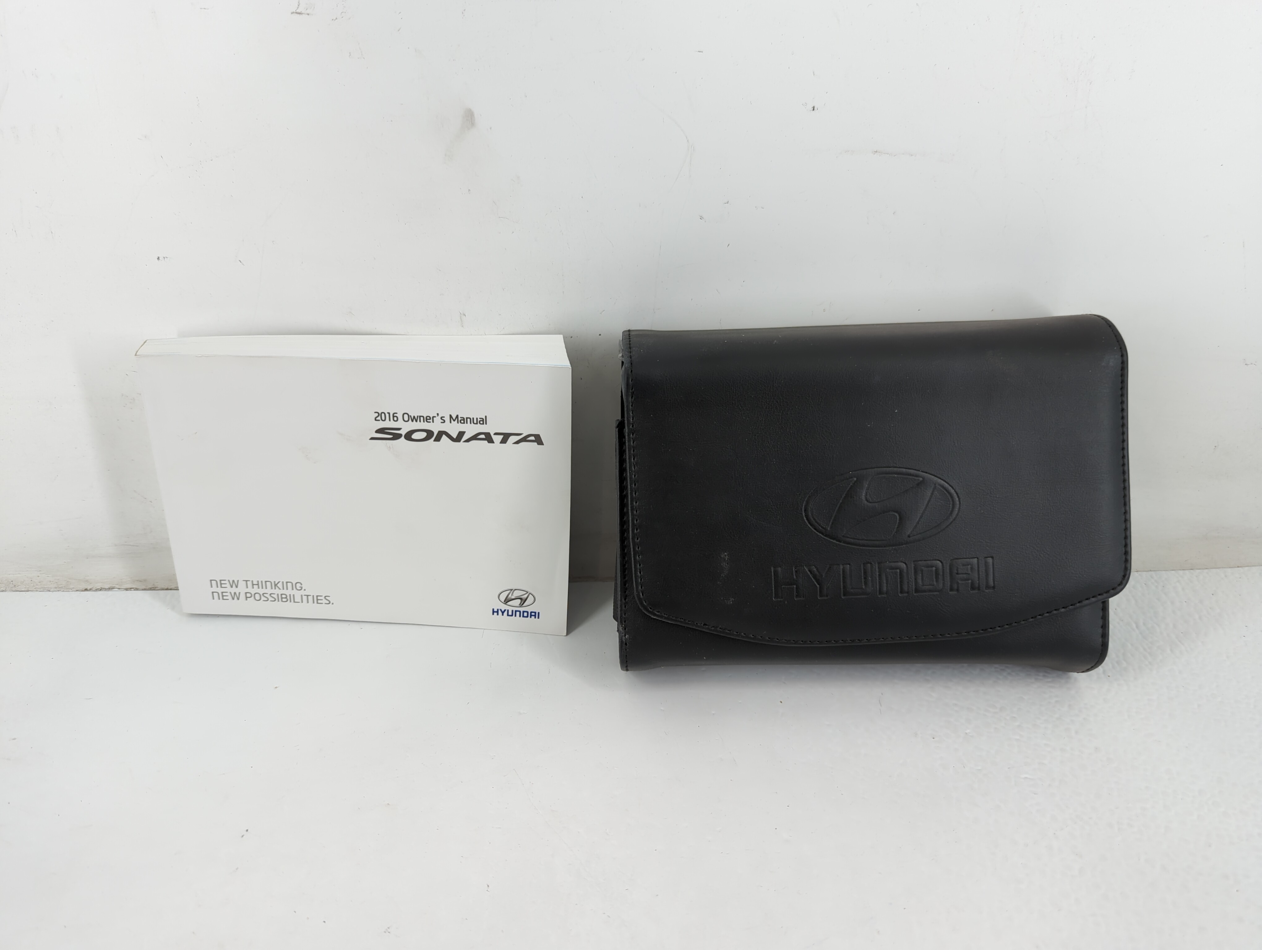 2016 Hyundai Sonata Owners Manual Book Guide 703133 - Oemusedautoparts1.com