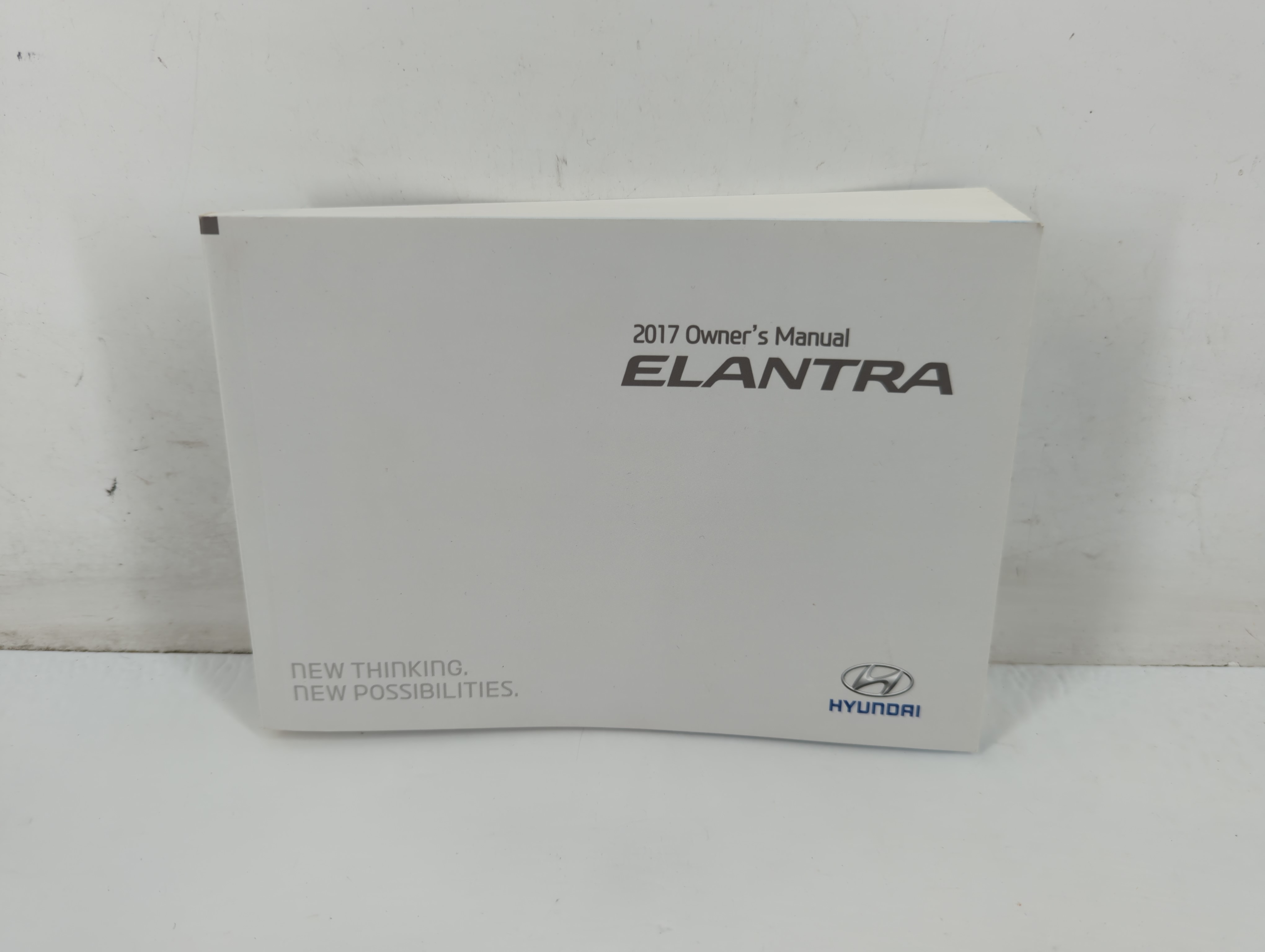 2017 Hyundai Elantra Owners Manual Book Guide 703265 - Oemusedautoparts1.com