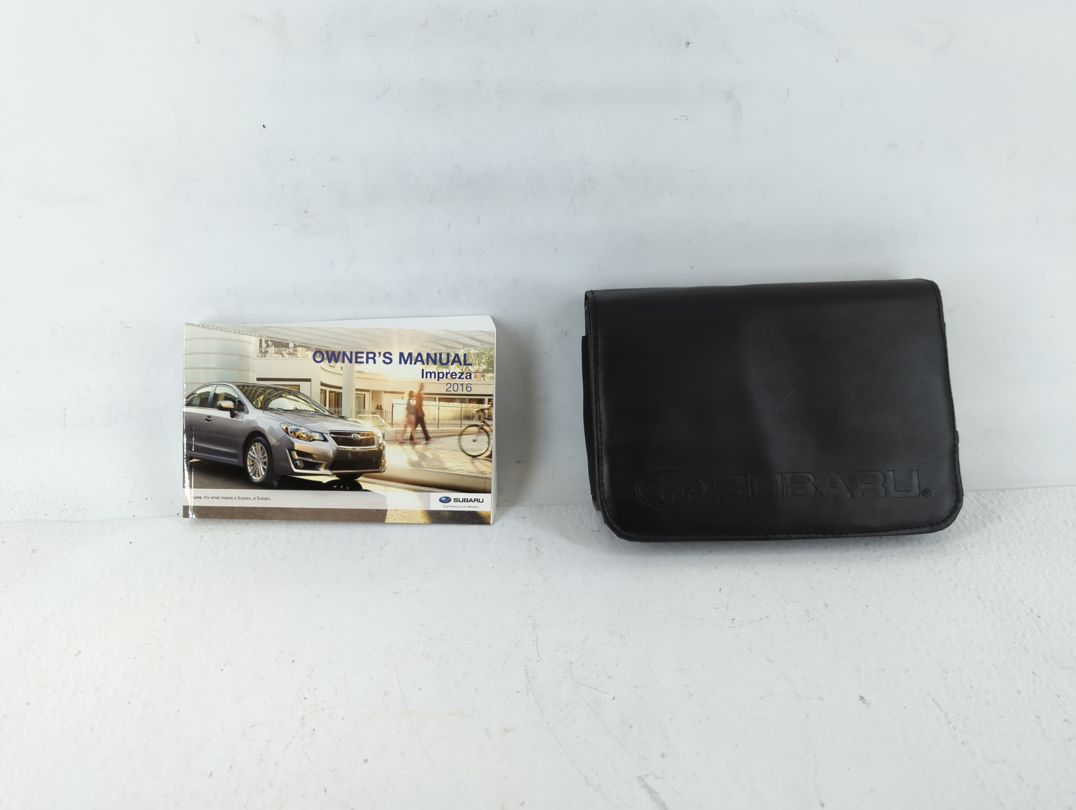 Picture of 2016 Subaru Impreza Owners Manual Book Guide 703353