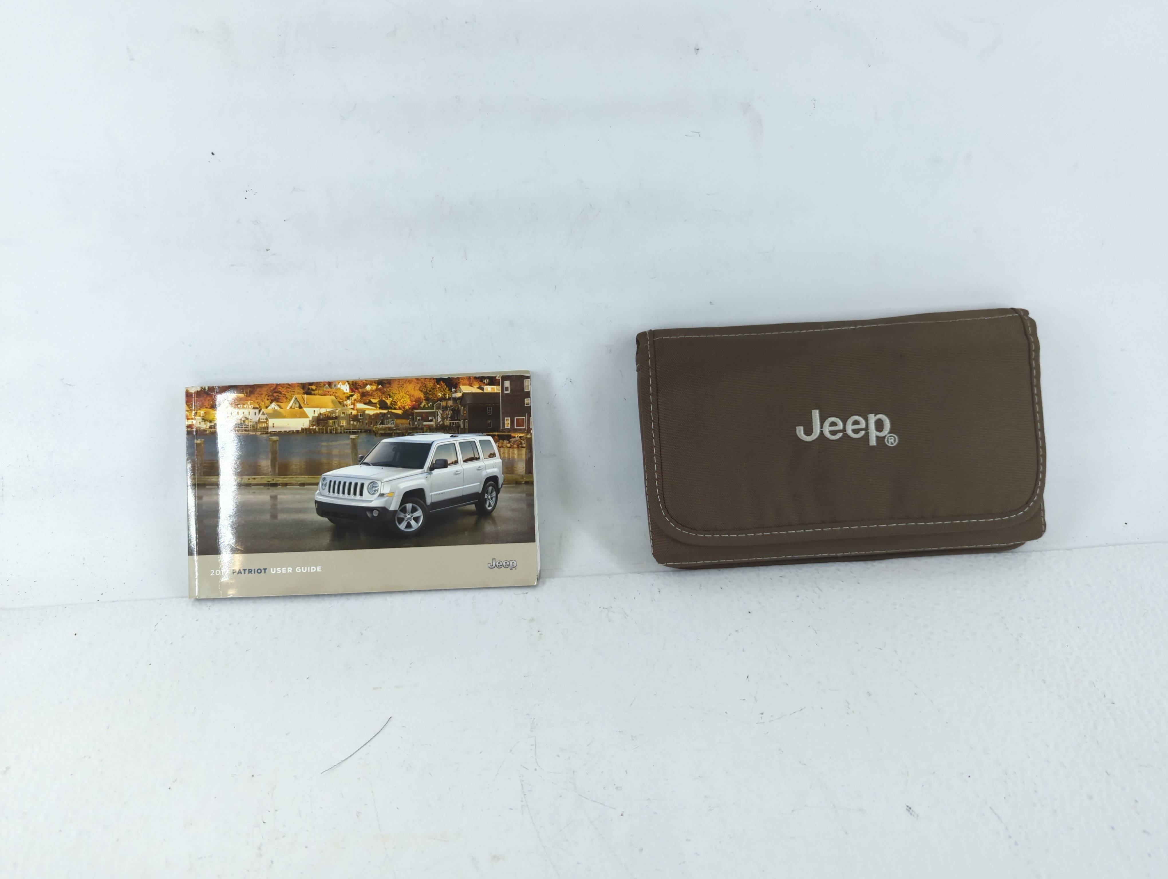 Picture of 2017 Jeep Patriot Owners Manual Book Guide 703380