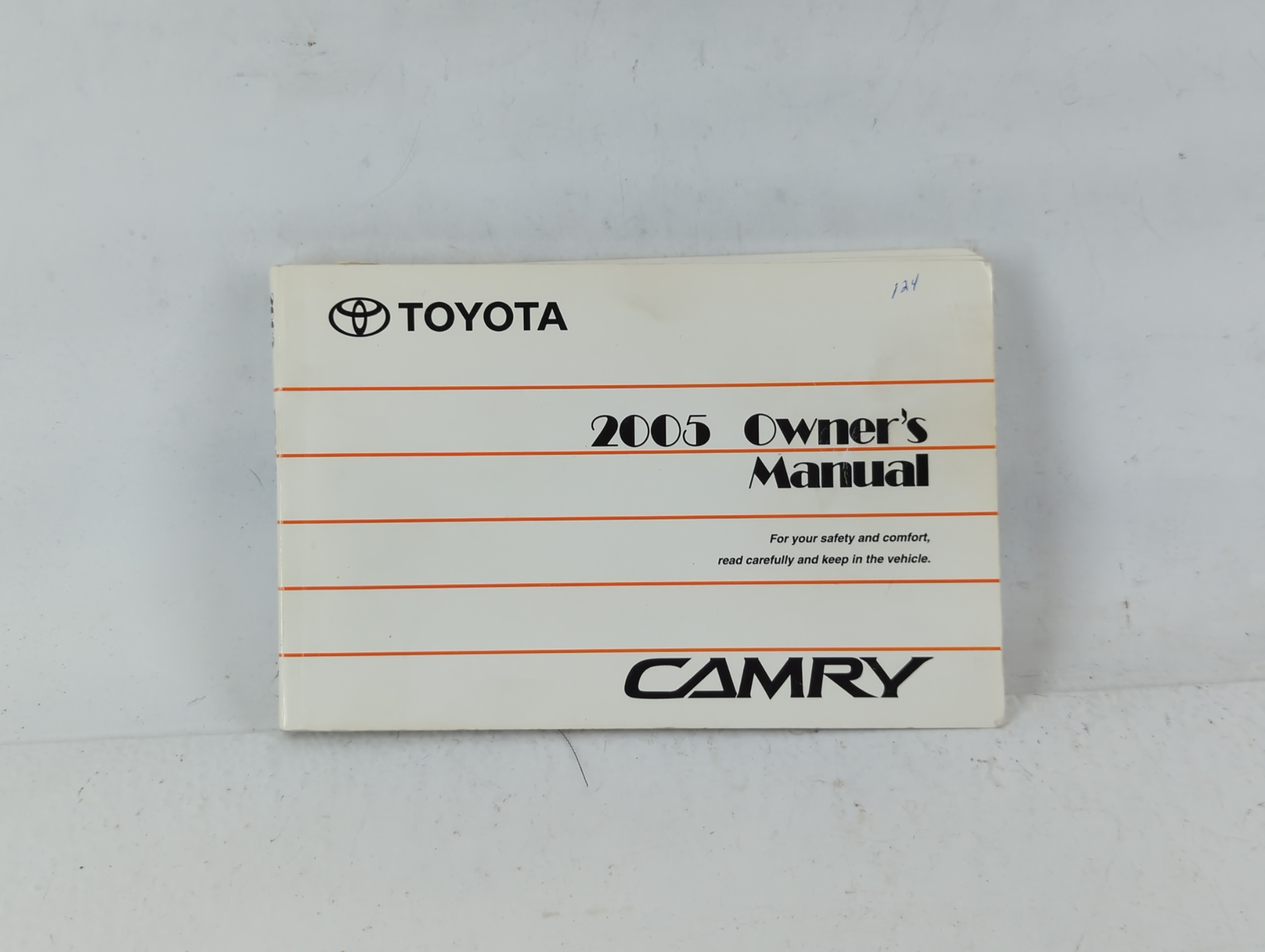 2005 Toyota Camry Owners Manual Book Guide 703390 - Oemusedautoparts1.com