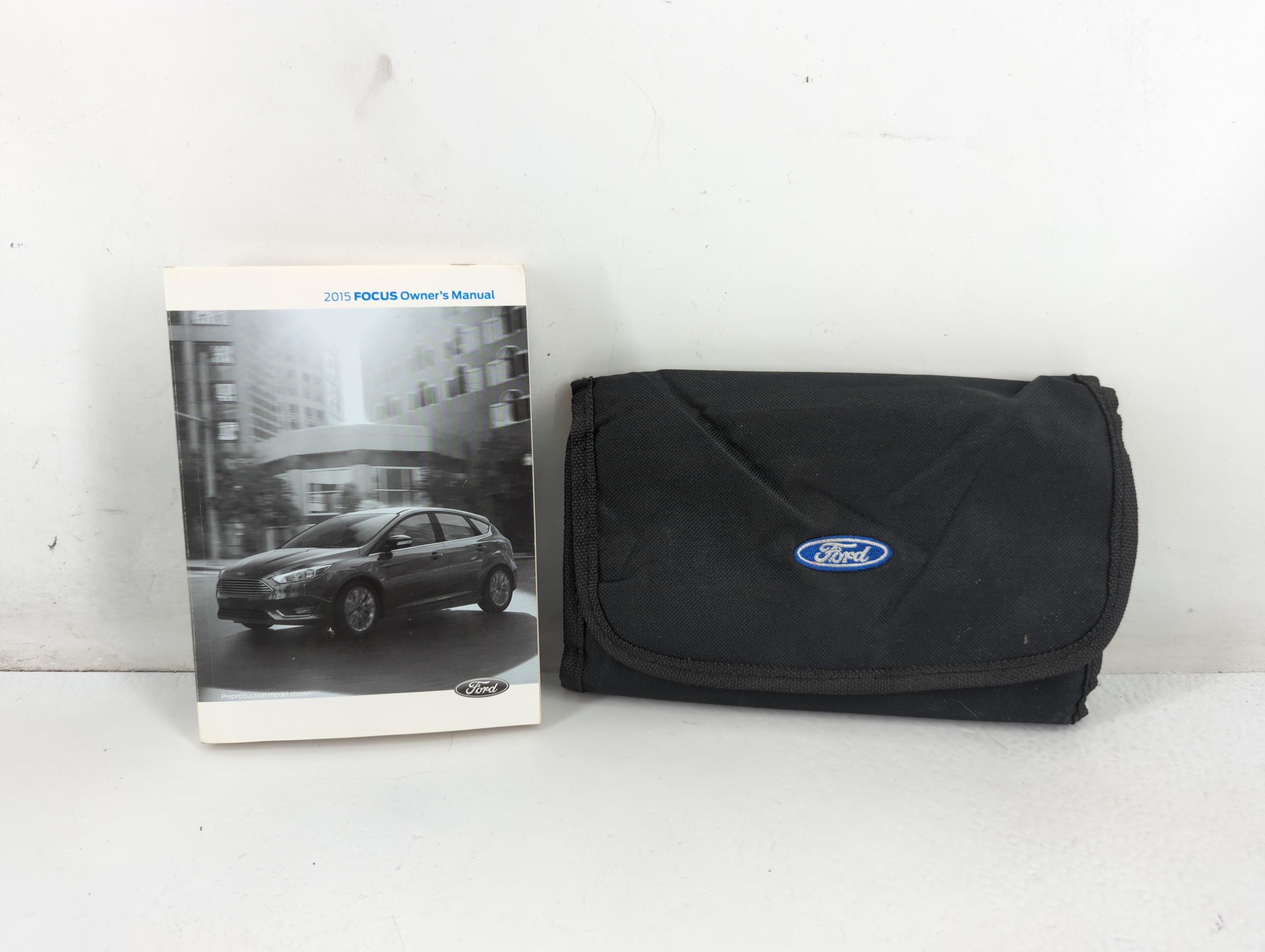 Picture of 2015 Ford Focus Owners Manual Book Guide 703520