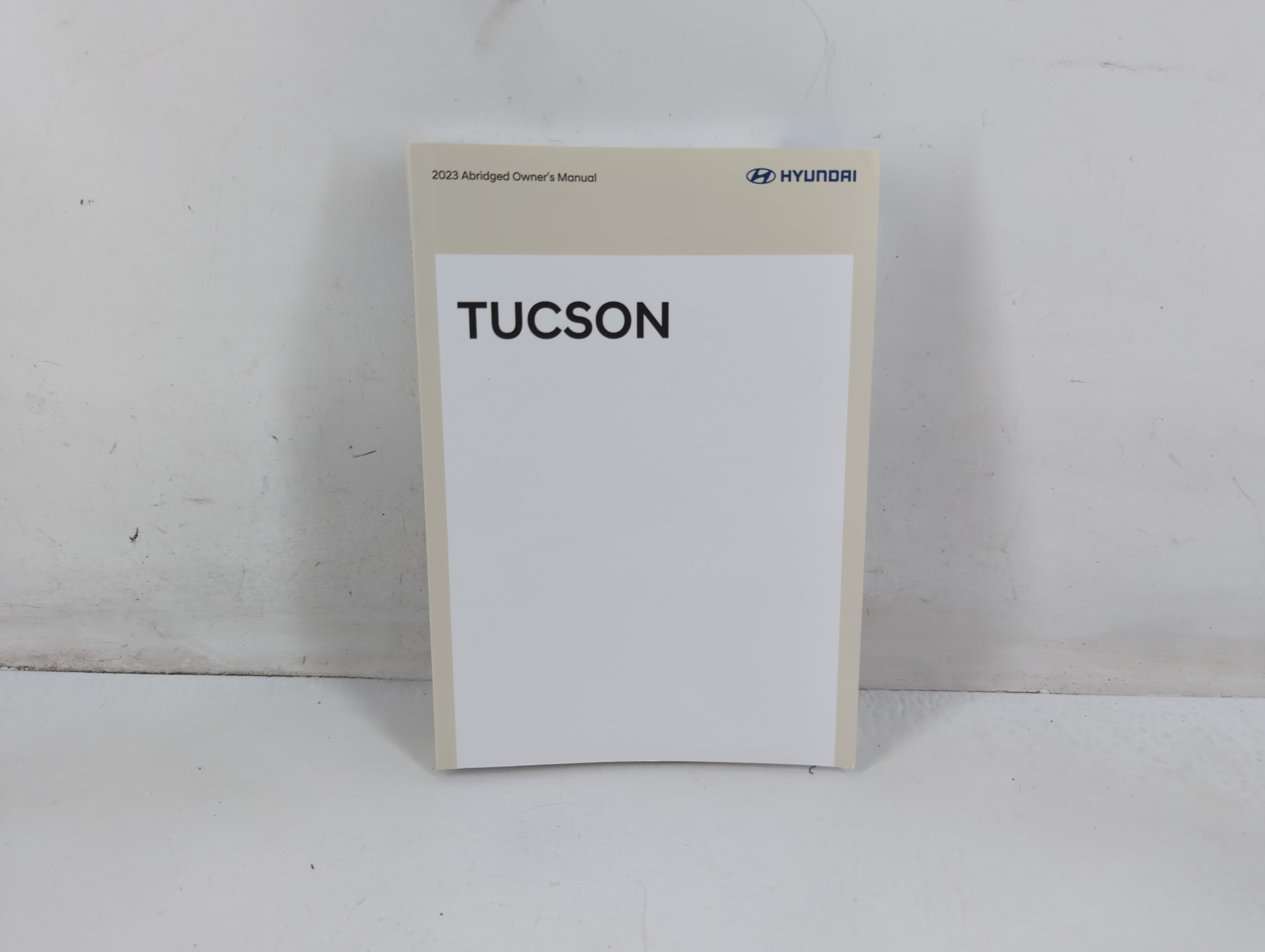 Picture of 2023 Hyundai Tucson Owners Manual Book Guide 703521