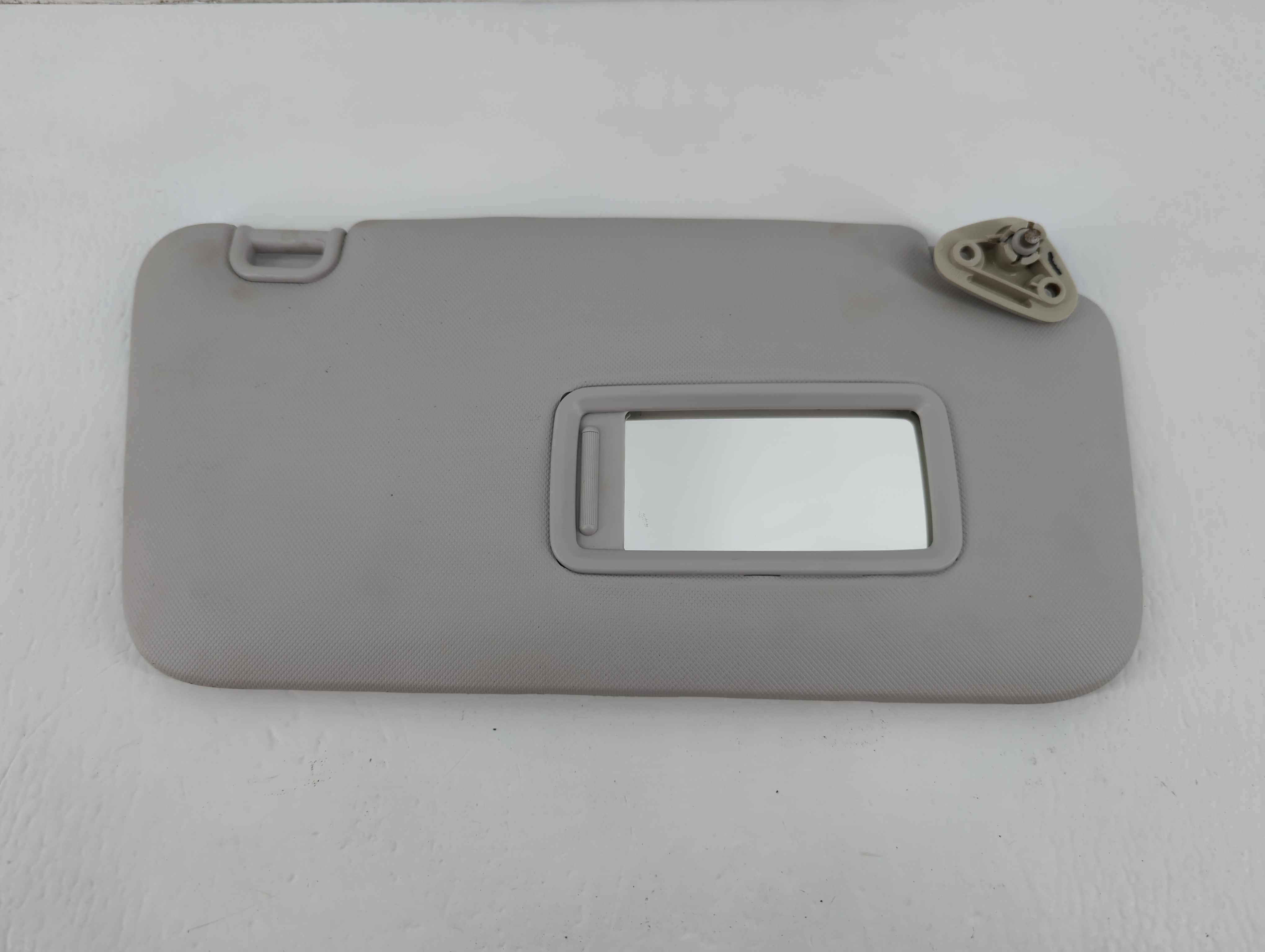 Picture of 2012 Subaru Forester Passenger Sun Visor Mirror Right Sunvisor Light Gray 703846