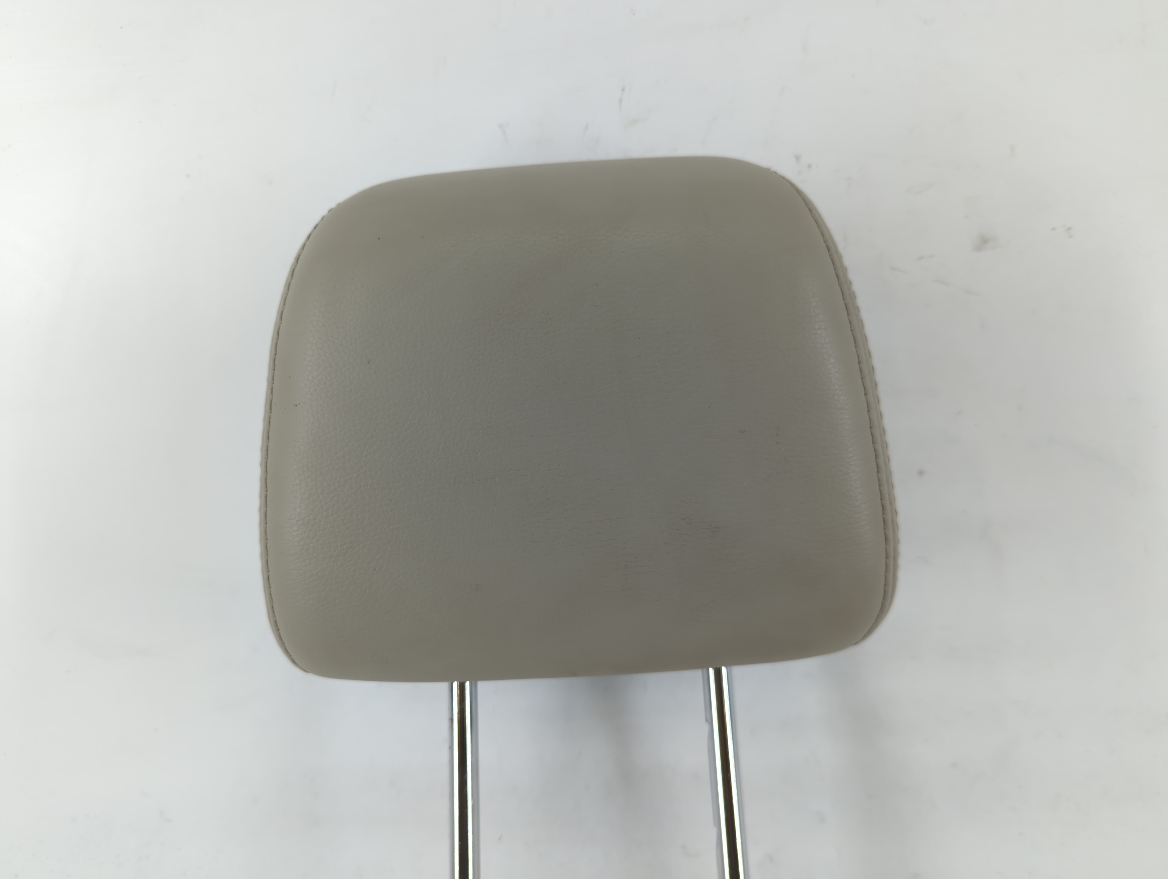 2003-2004 Nissan 350z Headrest Head Rest Front Driver Passenger Seat 704083 - Oemusedautoparts1.com