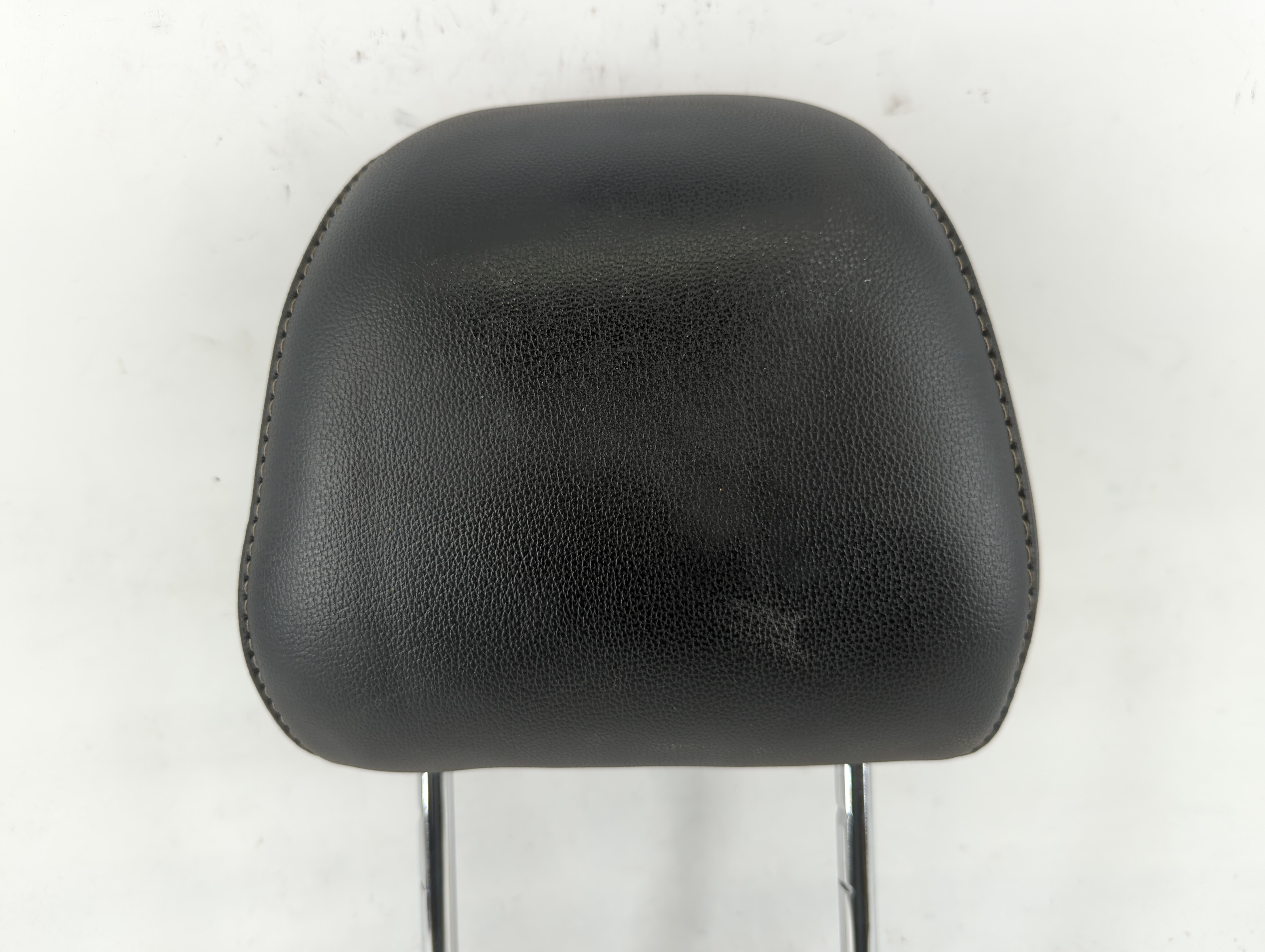 2019 Ford Fusion Headrest Head Rest Front Driver Passenger Seat Black 704165 - Oemusedautoparts1.com