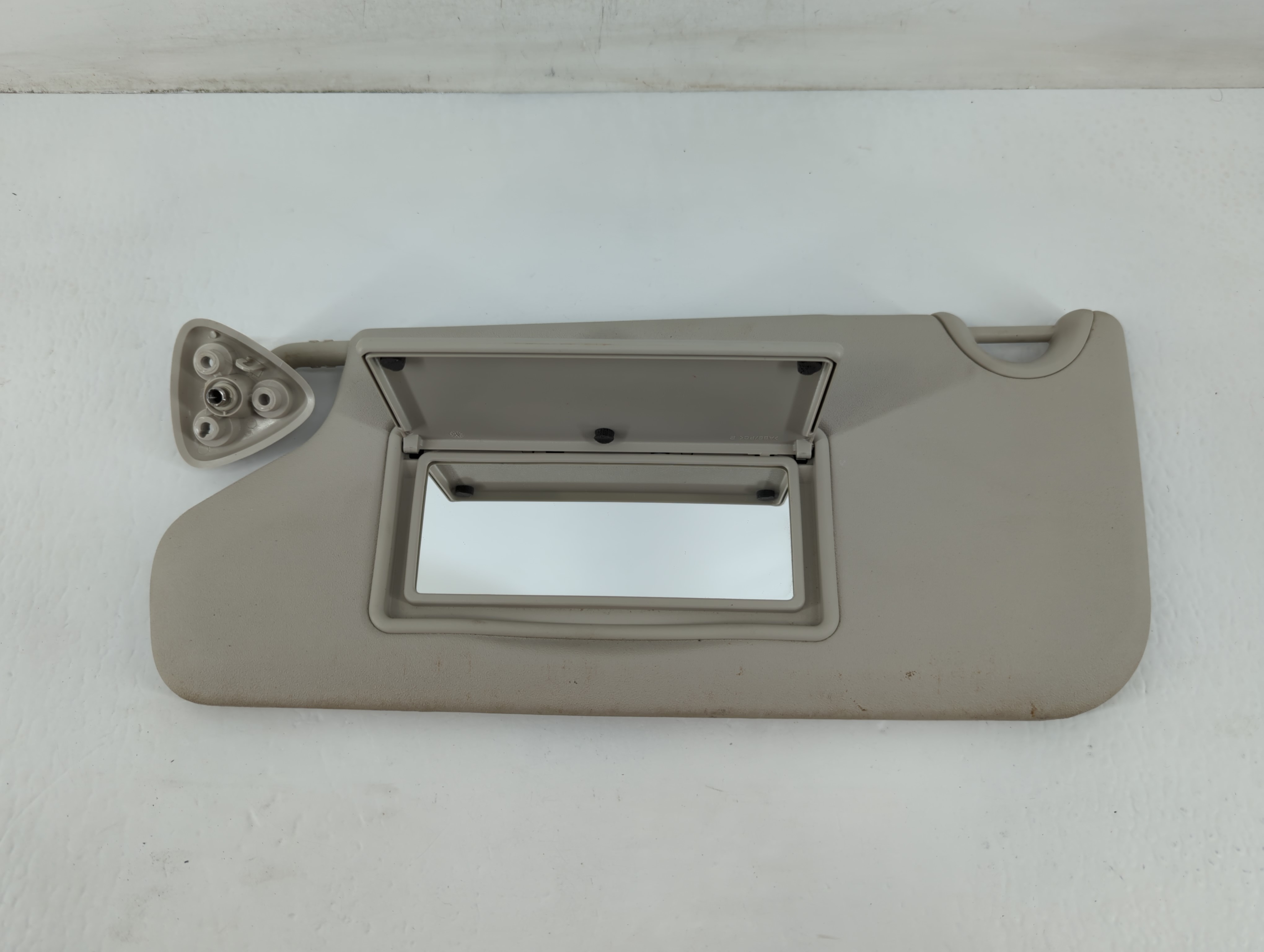 2013 Dodge Journey Driver Sun Visor Mirror Left Sunvisor Light Beige 704265 - Oemusedautoparts1.com