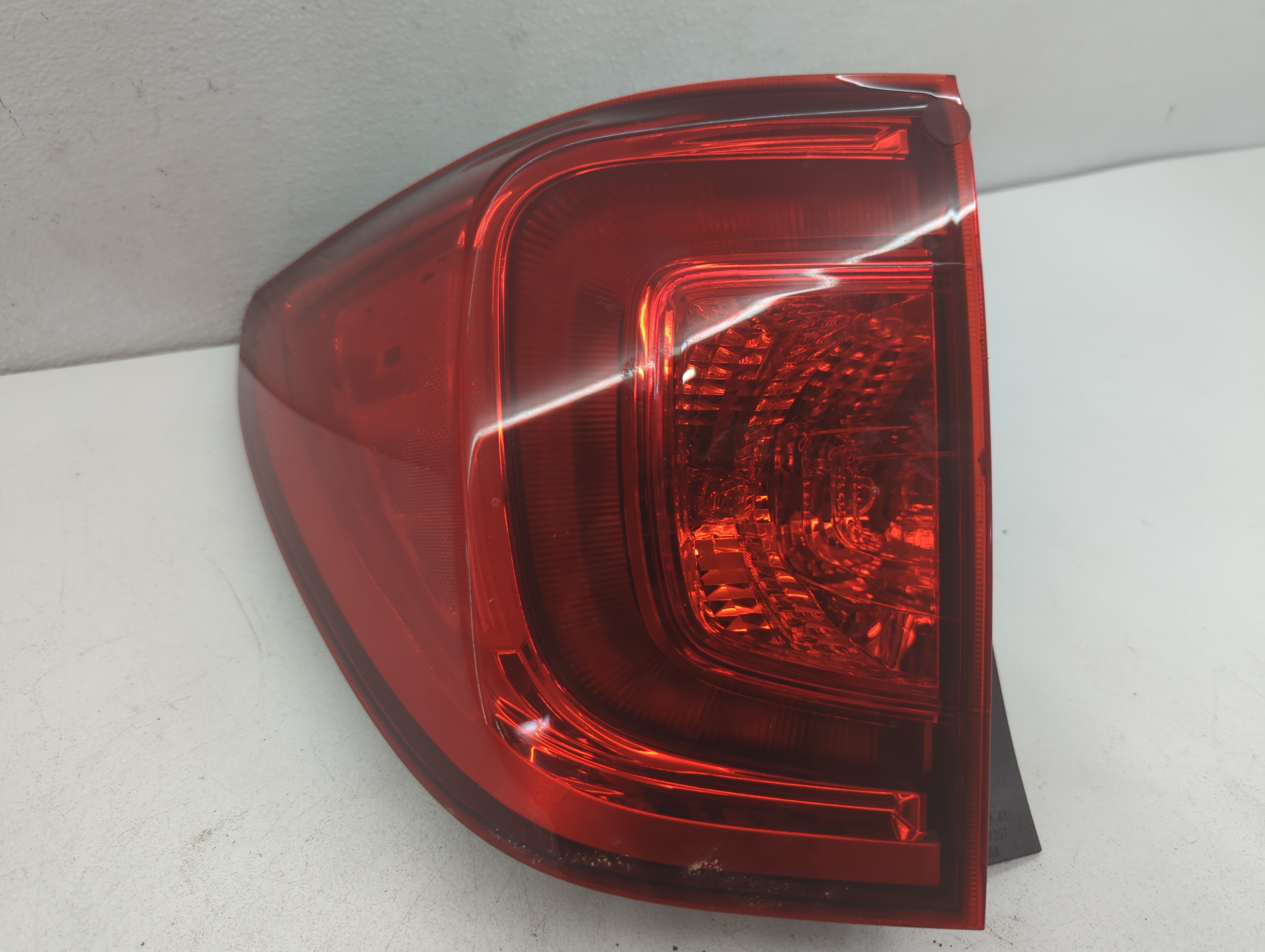 Picture of 2017 Honda Pilot Driver Left Side Tail Light Taillight Oem 704498