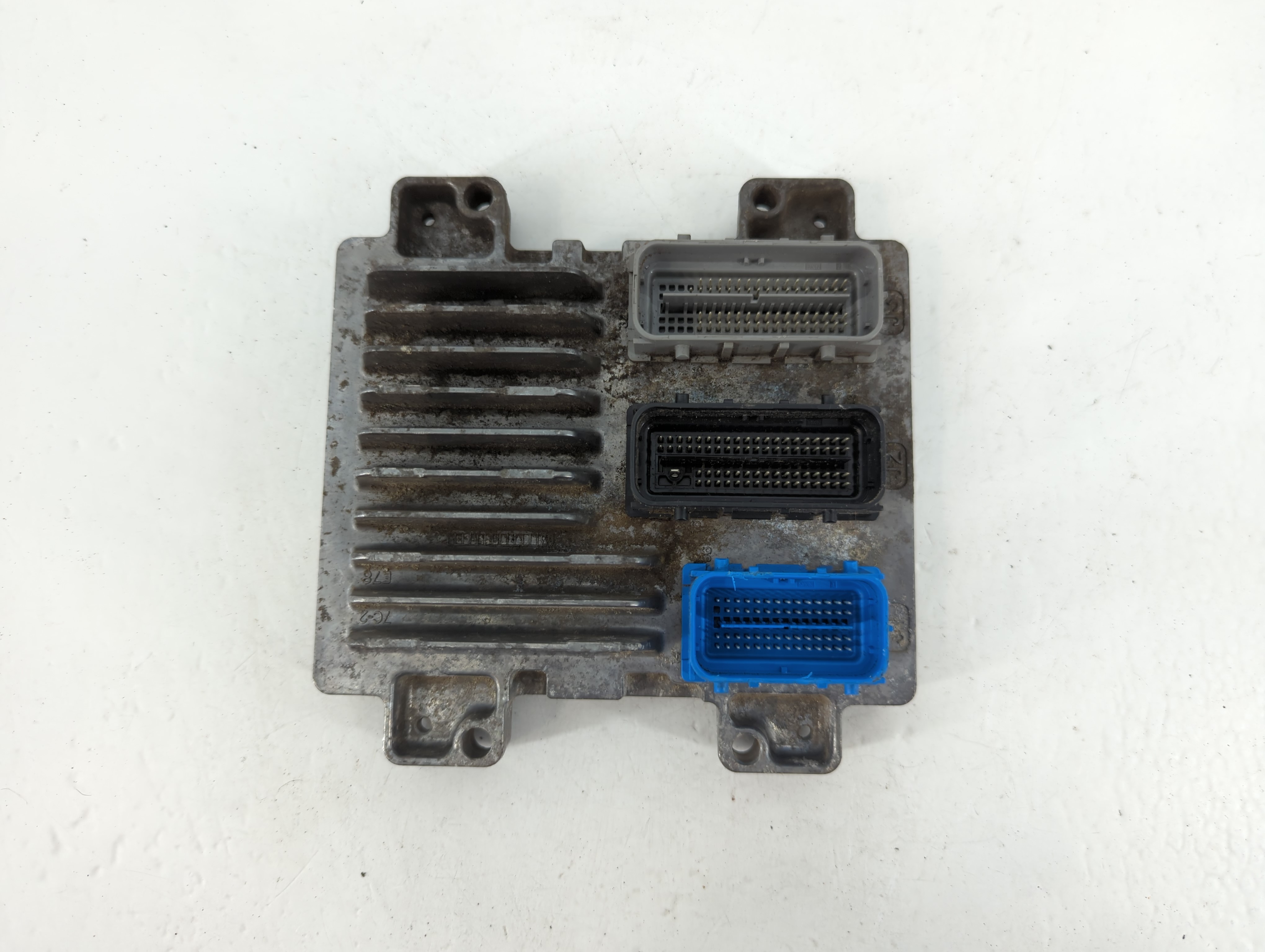 Engine Computer Ecu Pcm Ecm Pcu Oem 705268 - Oemusedautoparts1.com