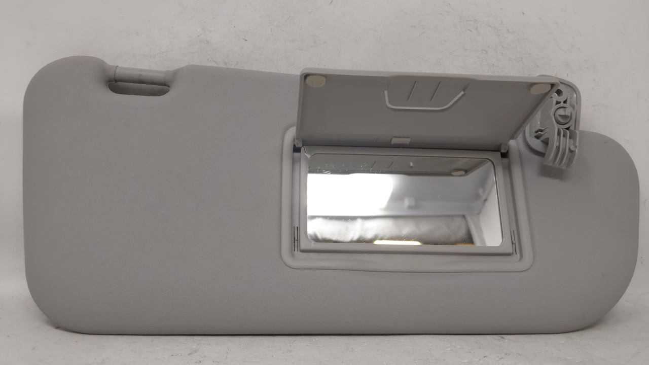 Picture of 2004-2009 Mazda 3 Passenger Right Sun Visor Sunvisor Gray 70559