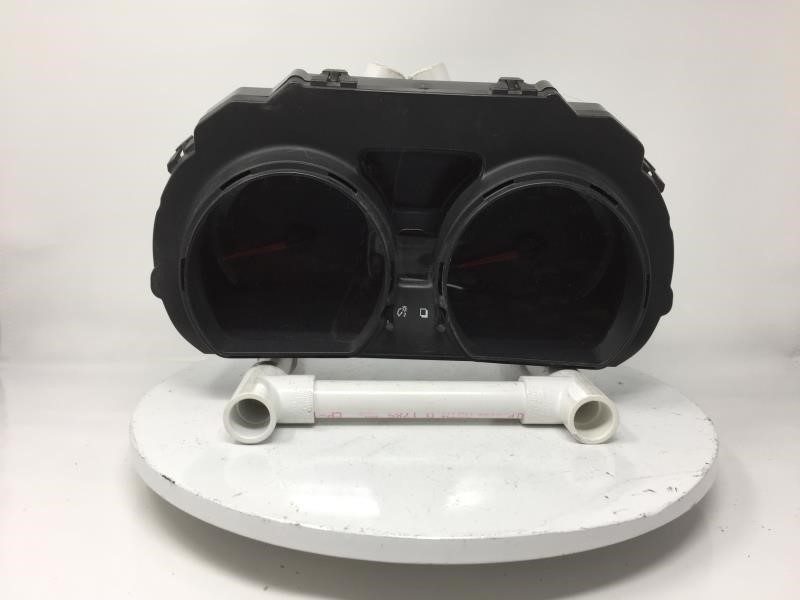 2013-2013 Nissan Versa Speedometer Instrument Cluster Gauges 7056 - Oemusedautoparts1.com