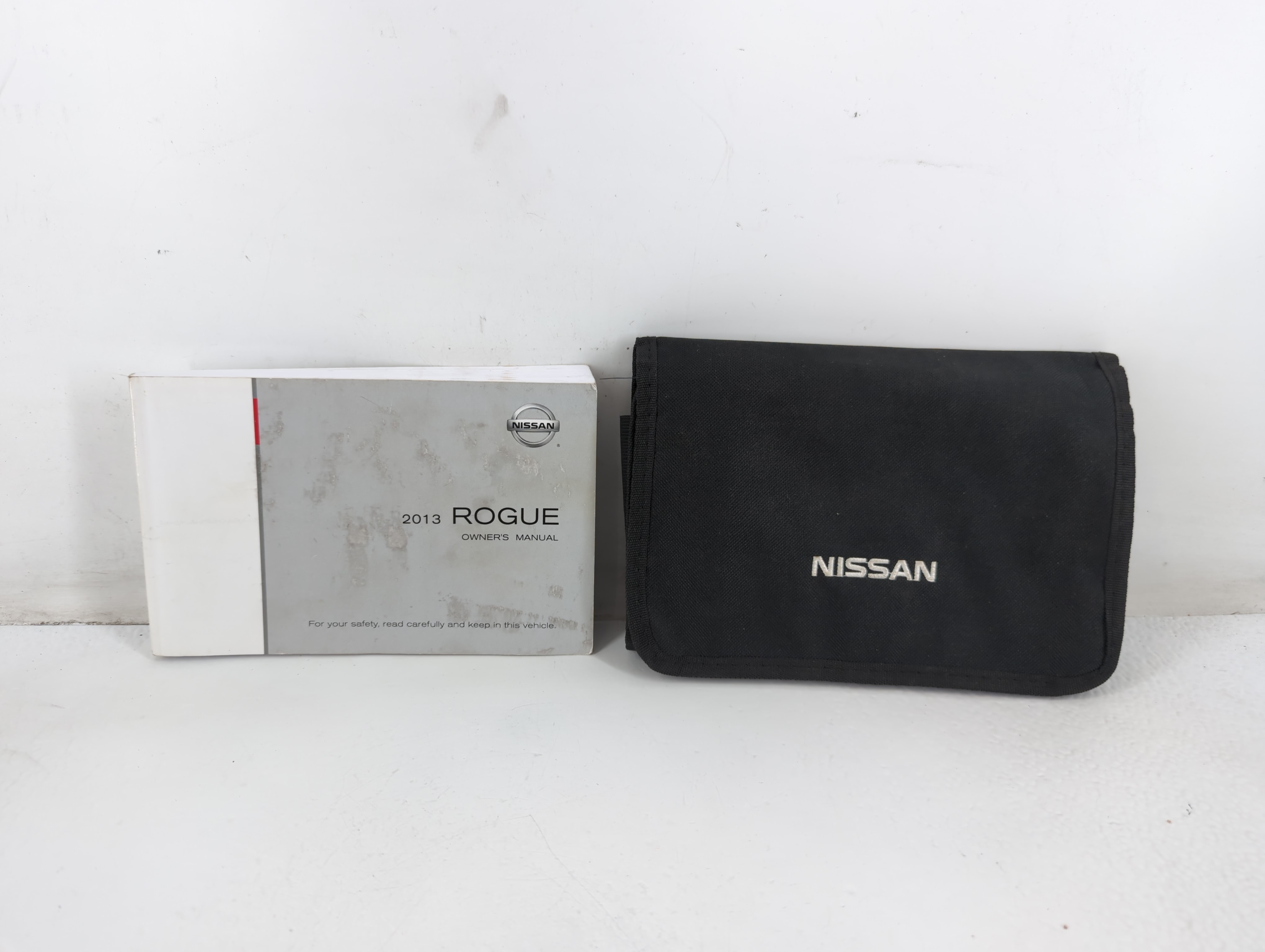 2013 Nissan Rogue Owners Manual Book Guide 706054 - Oemusedautoparts1.com