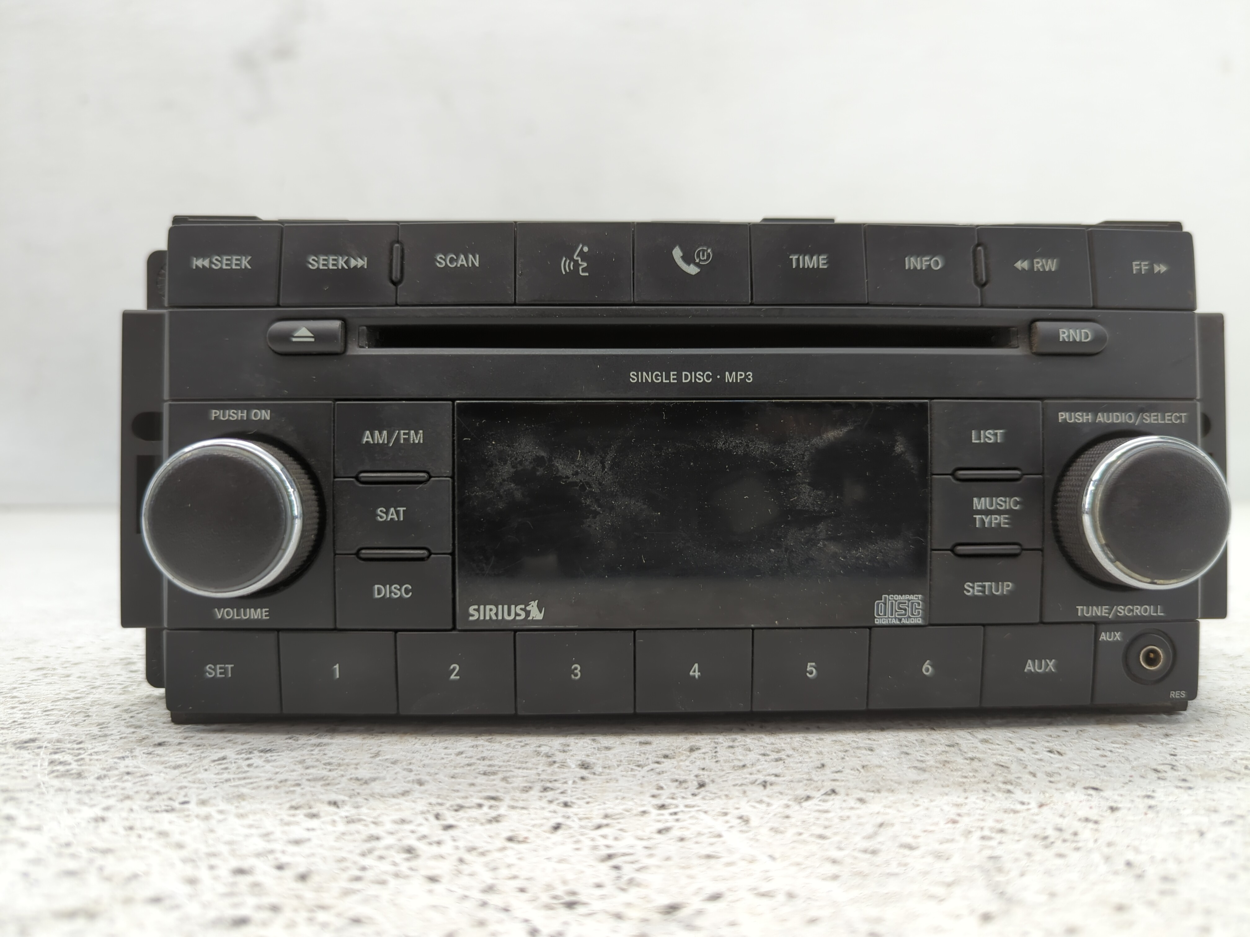 Picture of 2008-2008 Jeep Grand Cherokee Am Fm Cd Player Radio Receiver 706146