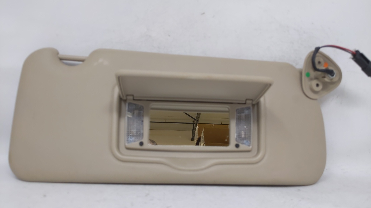 2003-2007 Cadillac Cts Passenger Right Sun Visor Sunvisor Tan 70626 - Oemusedautoparts1.com