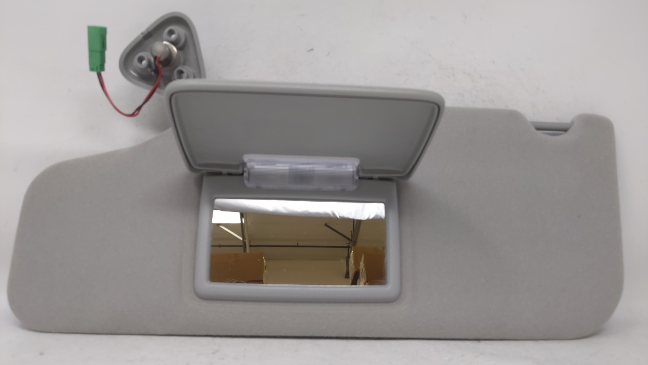 2005-2007 Ford Five Hundred Driver Left Sun Visor Sunvisor Gray 70651 - Oemusedautoparts1.com