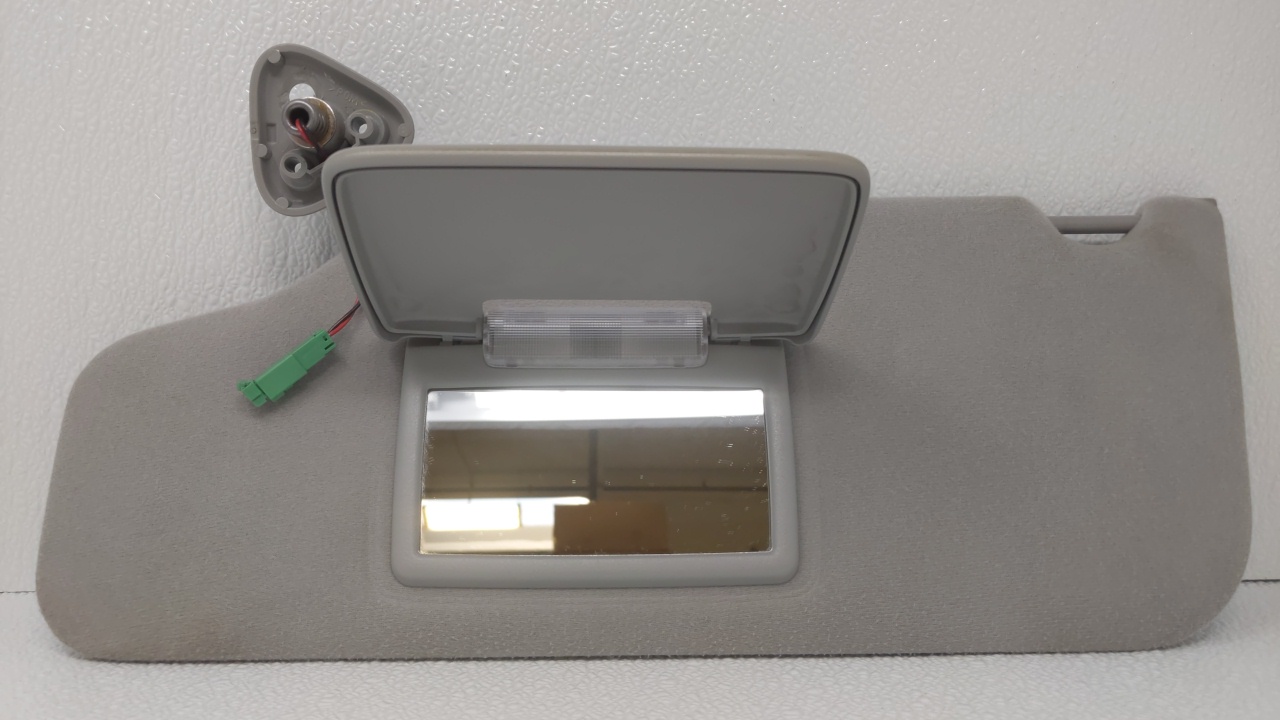 2005-2007 Ford Five Hundred Driver Left Sun Visor Sunvisor Gray 70698 - Oemusedautoparts1.com