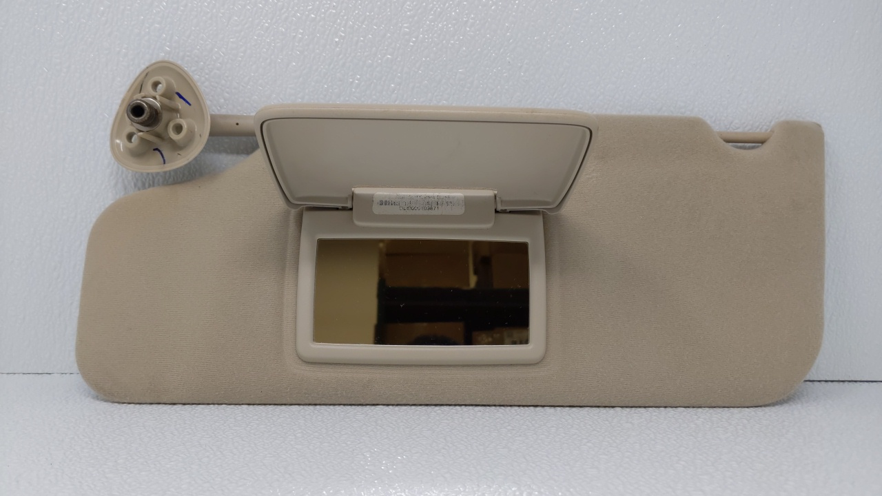 2008-2009 Ford Taurus Driver Left Sun Visor Sunvisor Beige 70704 - Oemusedautoparts1.com