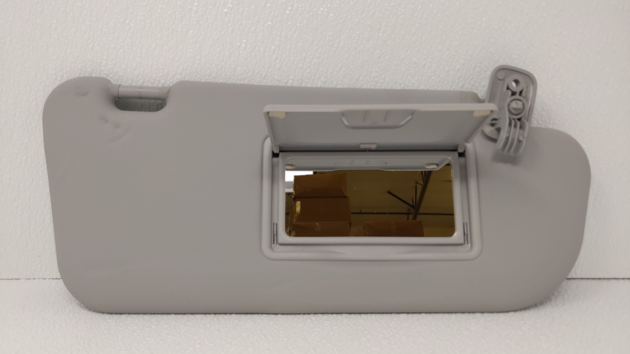 Picture of 2004-2009 Mazda 3 Passenger Right Sun Visor Sunvisor Gray 70722