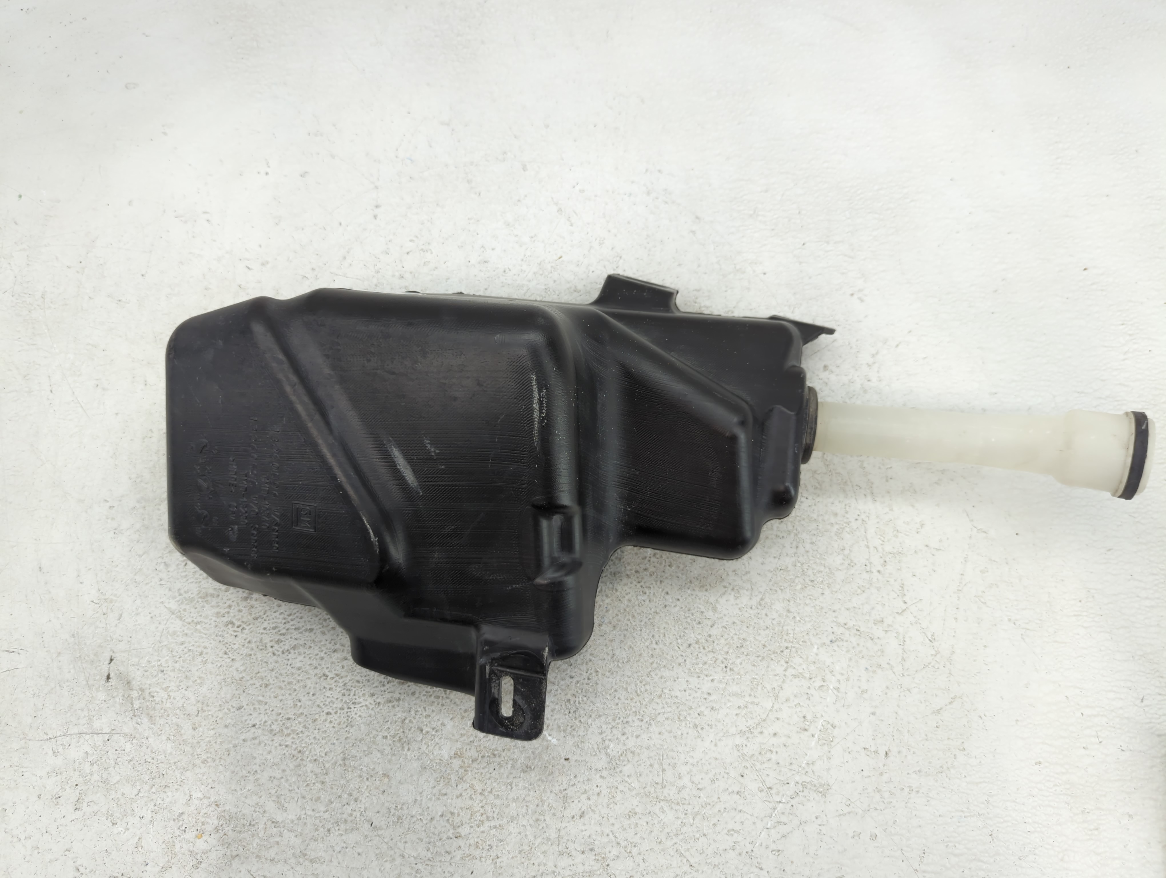 Picture of Buick Verano Windshield Washer Fluid Reservoir Bottle Oem 707358