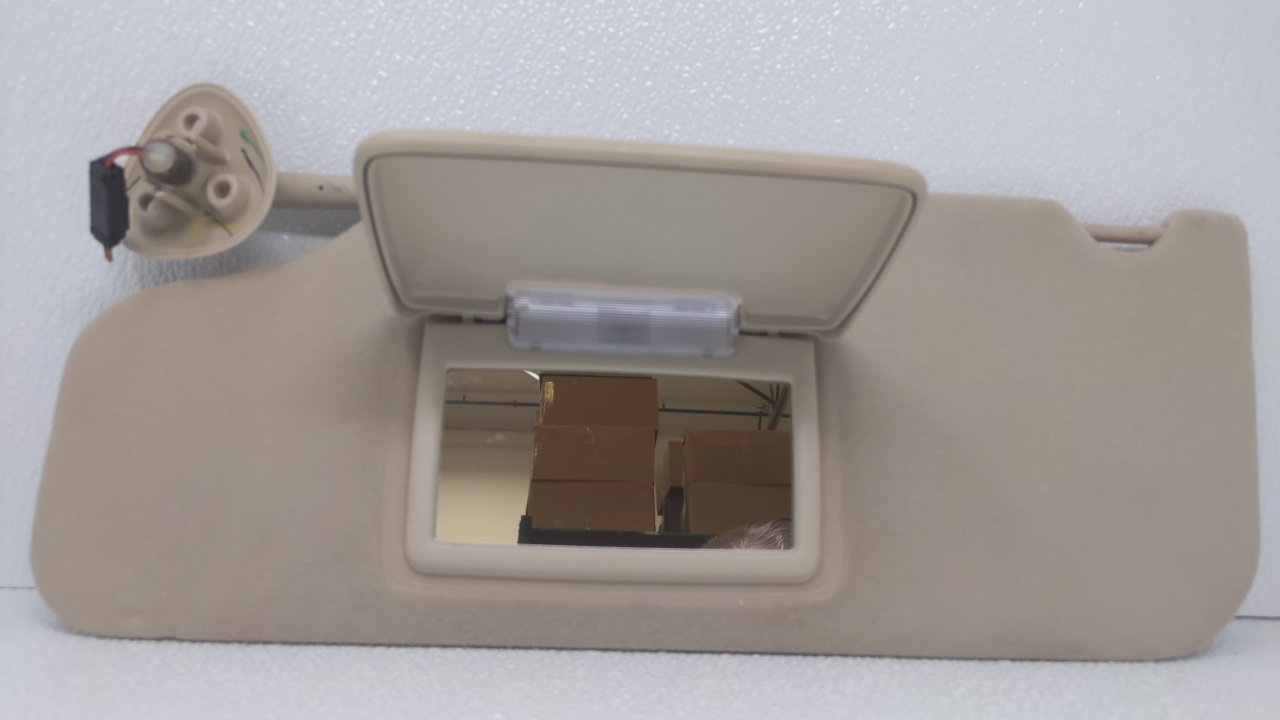 2008-2009 Ford Taurus Driver Left Sun Visor Sunvisor Tan 70748 - Oemusedautoparts1.com