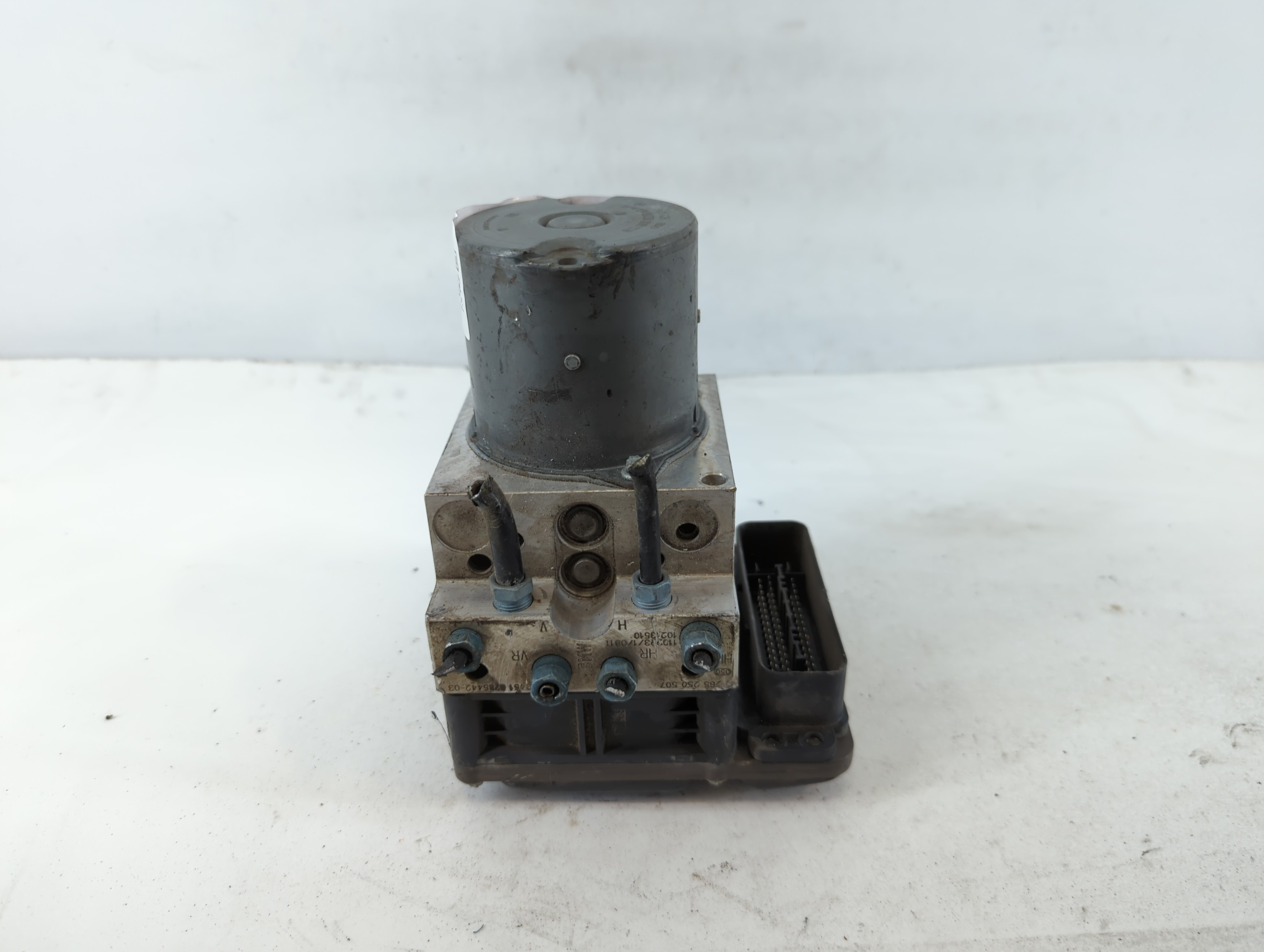 2011-2012 Bmw 528i Abs Pump Control Module 707756 - Oemusedautoparts1.com